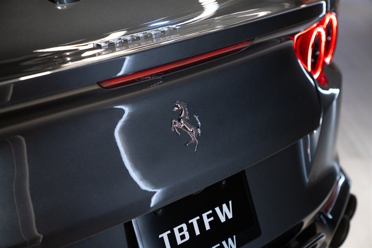 2021 Ferrari 812 GTS   - Photo 34 - Beverly Hills, CA 90212
