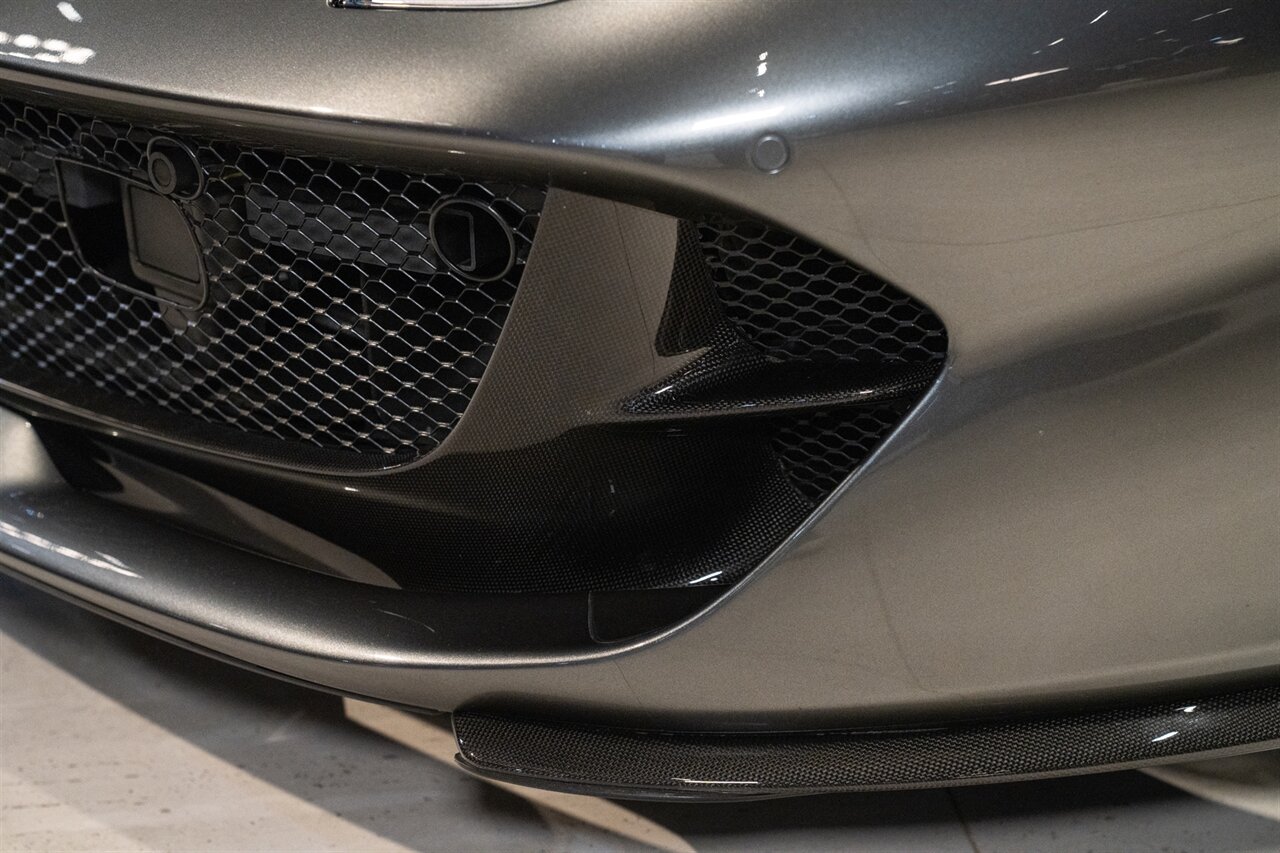 2021 Ferrari 812 GTS   - Photo 10 - Beverly Hills, CA 90212
