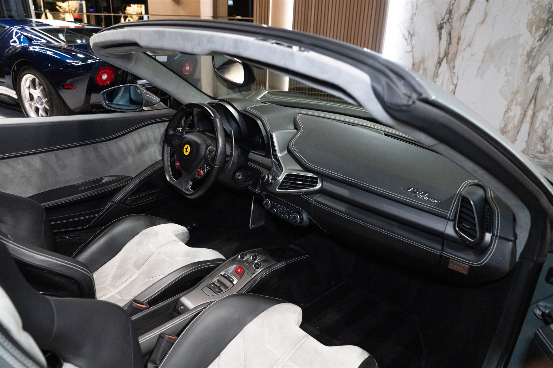 2012 Ferrari 458 Spider - Photo 15