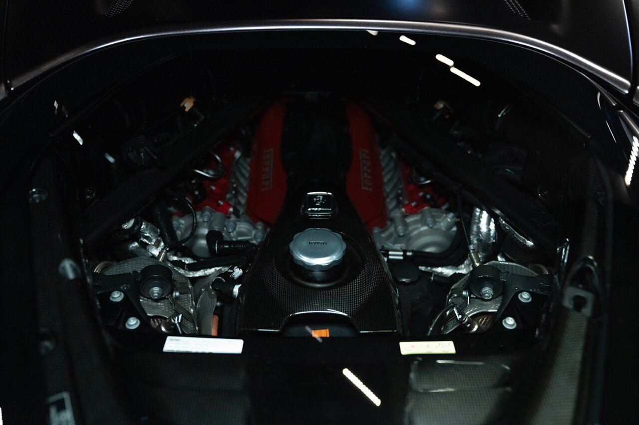 2021 Ferrari SF90 Stradale   - Photo 20 - Beverly Hills, CA 90212
