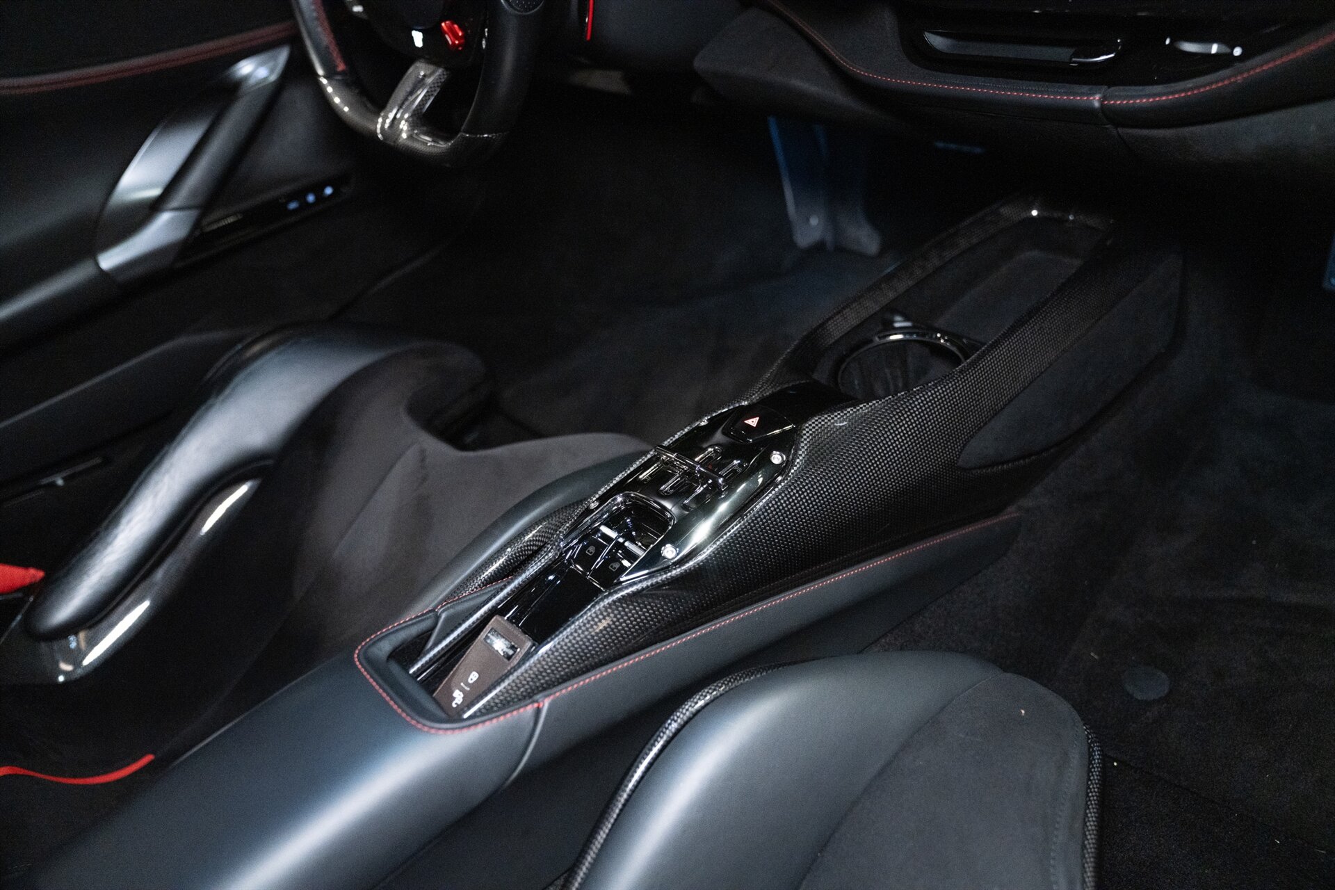 2021 Ferrari SF90 Stradale - Photo 9
