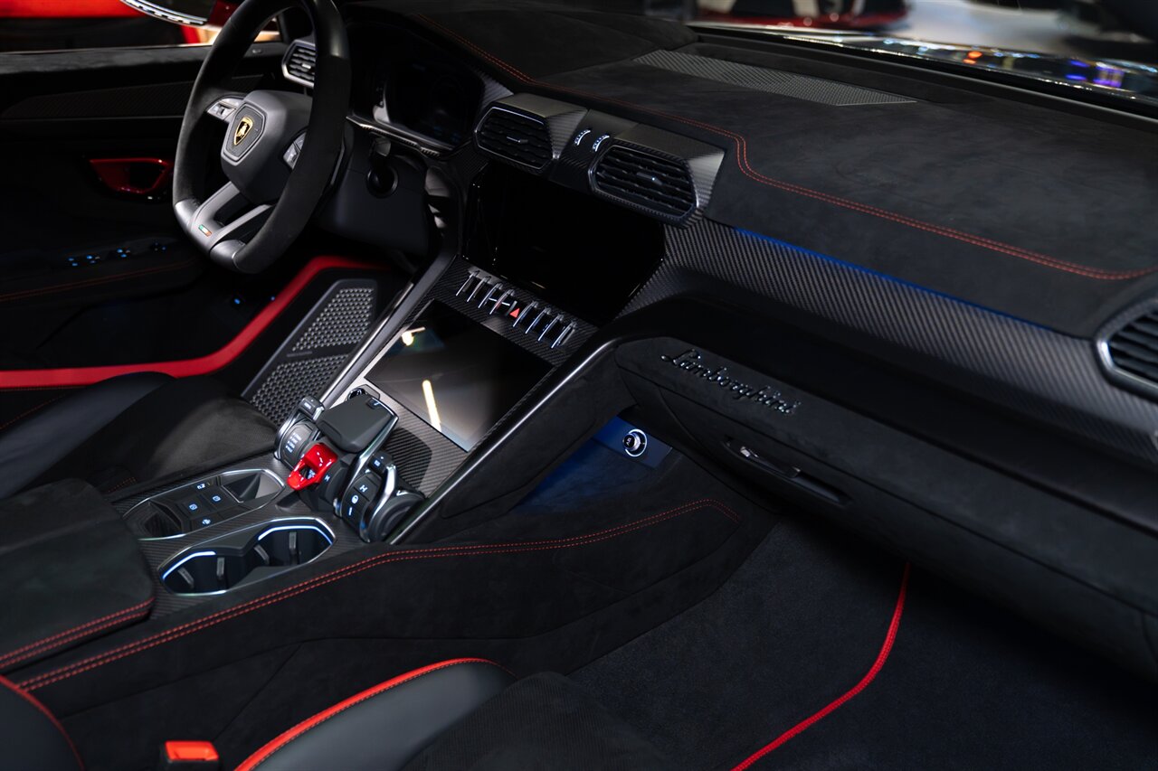 2024 Lamborghini Urus Performante 1016 Widebody   - Photo 45 - Beverly Hills, CA 90212