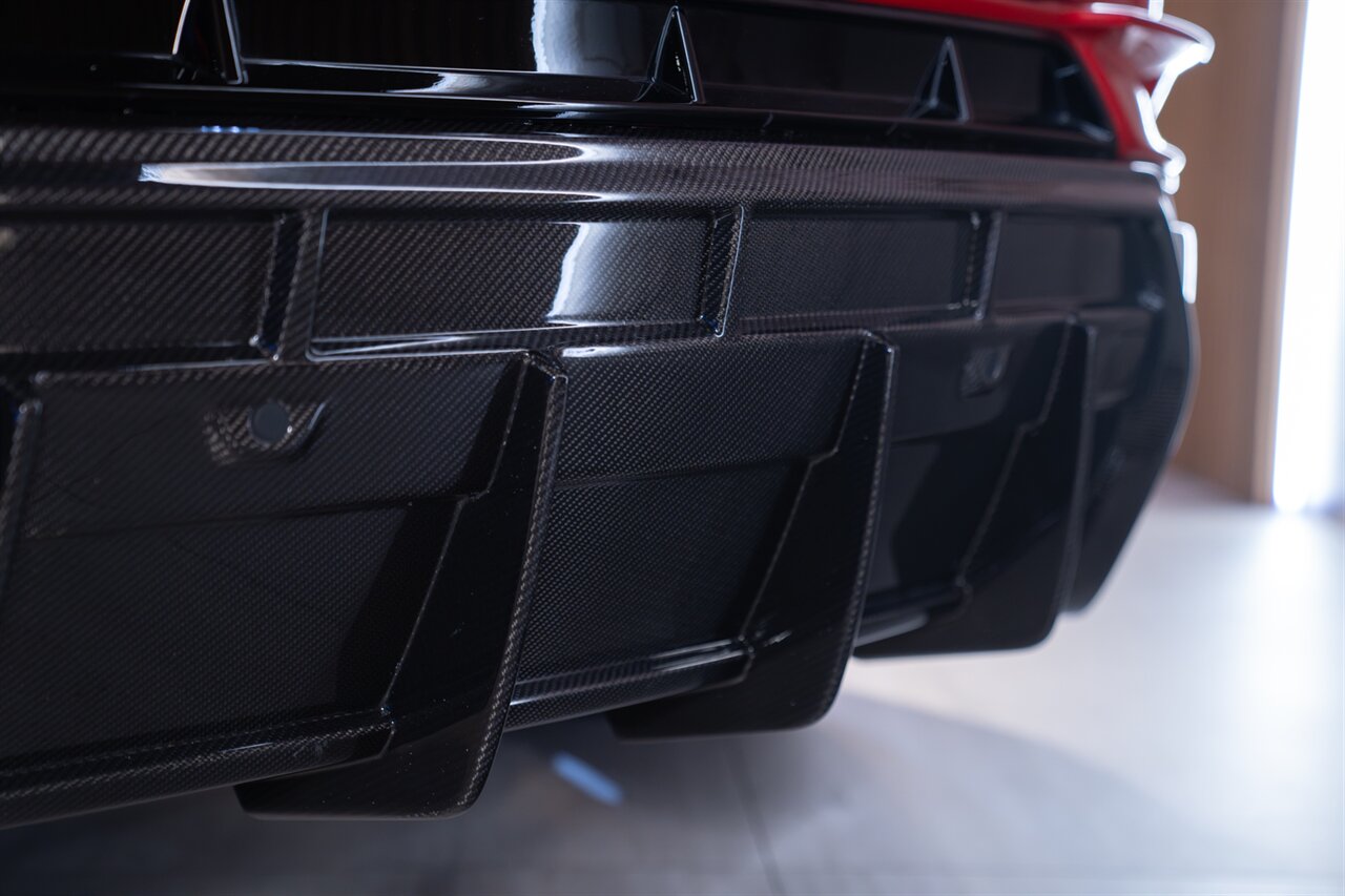 2024 Lamborghini Urus Performante 1016 Widebody   - Photo 38 - Beverly Hills, CA 90212