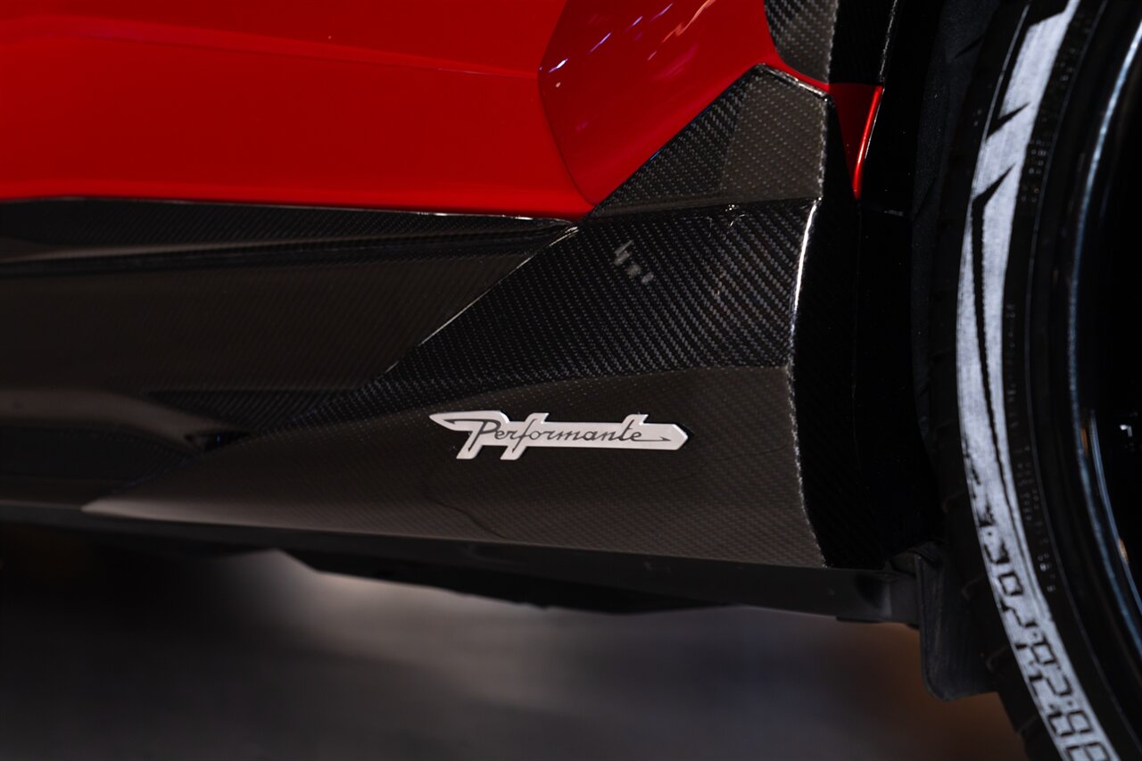 2024 Lamborghini Urus Performante 1016 Widebody   - Photo 19 - Beverly Hills, CA 90212
