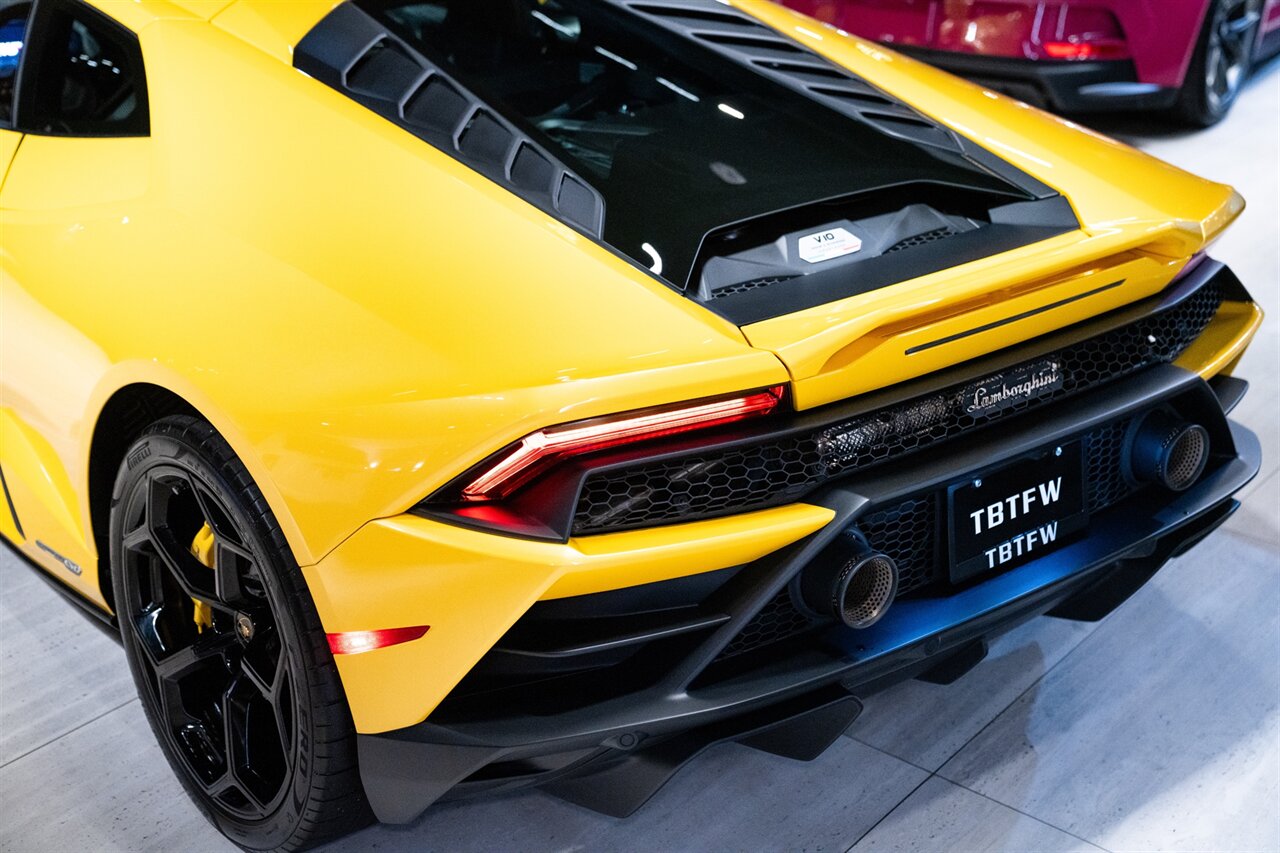 2021 Lamborghini Huracan EVO   - Photo 21 - Beverly Hills, CA 90212