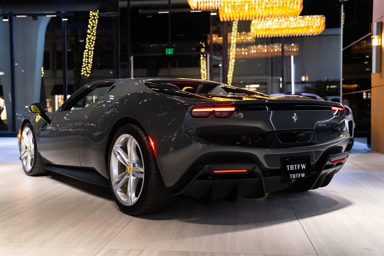 2024 Ferrari 296 GTS   - Photo 22 - Beverly Hills, CA 90212