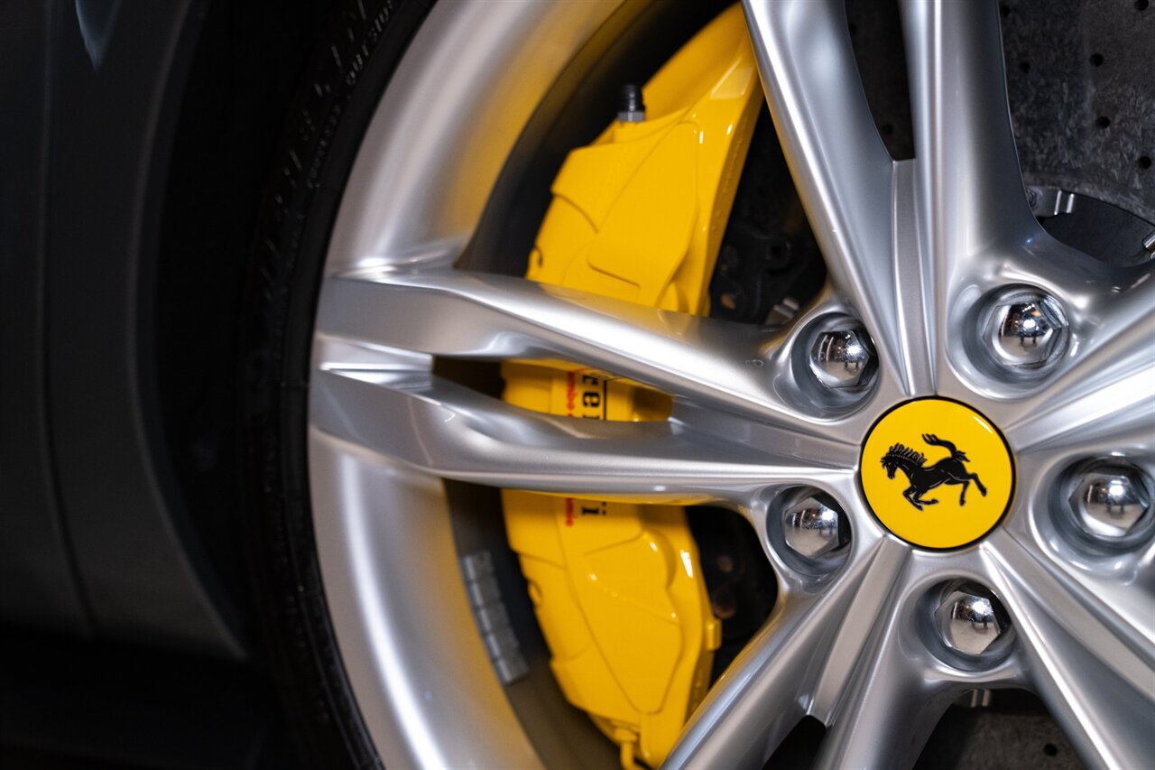 2024 Ferrari 296 GTS   - Photo 28 - Beverly Hills, CA 90212