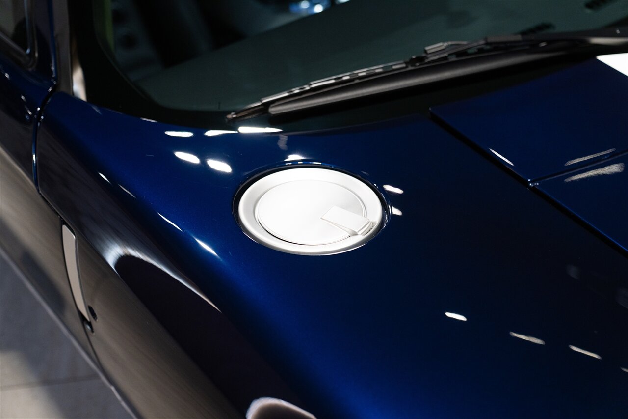 2006 Ford GT   - Photo 23 - Beverly Hills, CA 90212