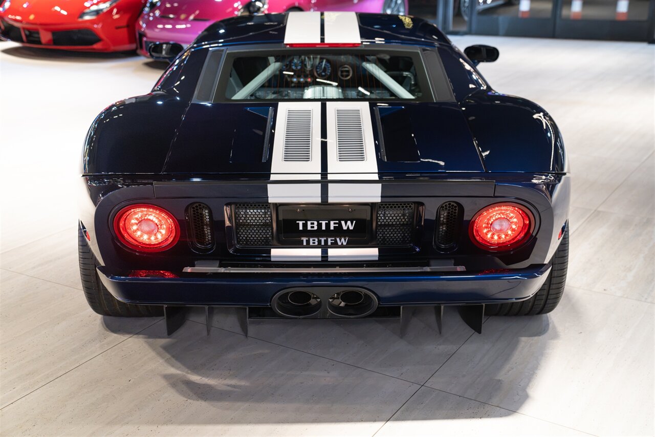 2006 Ford GT   - Photo 33 - Beverly Hills, CA 90212