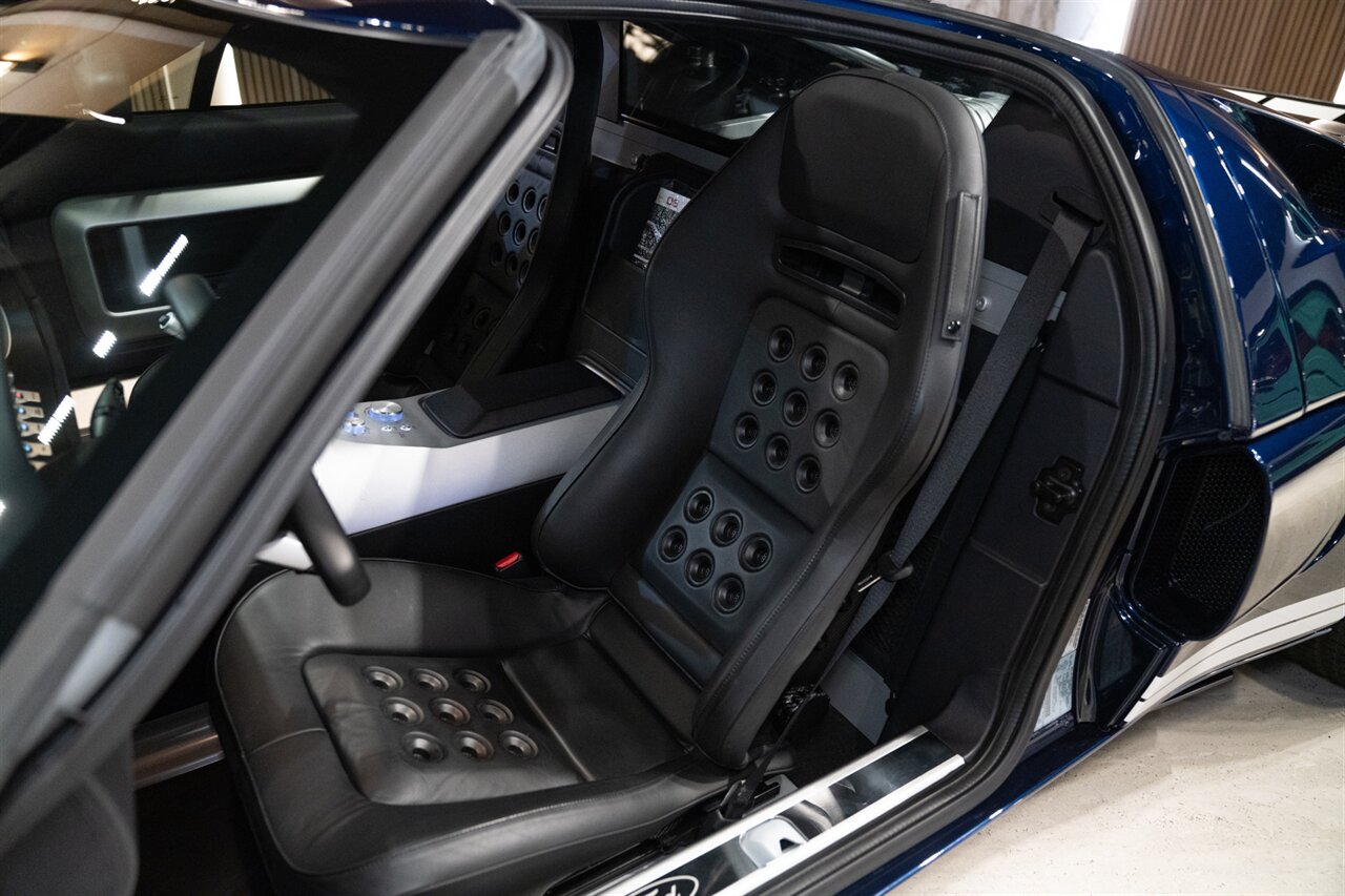 2006 Ford GT   - Photo 7 - Beverly Hills, CA 90212