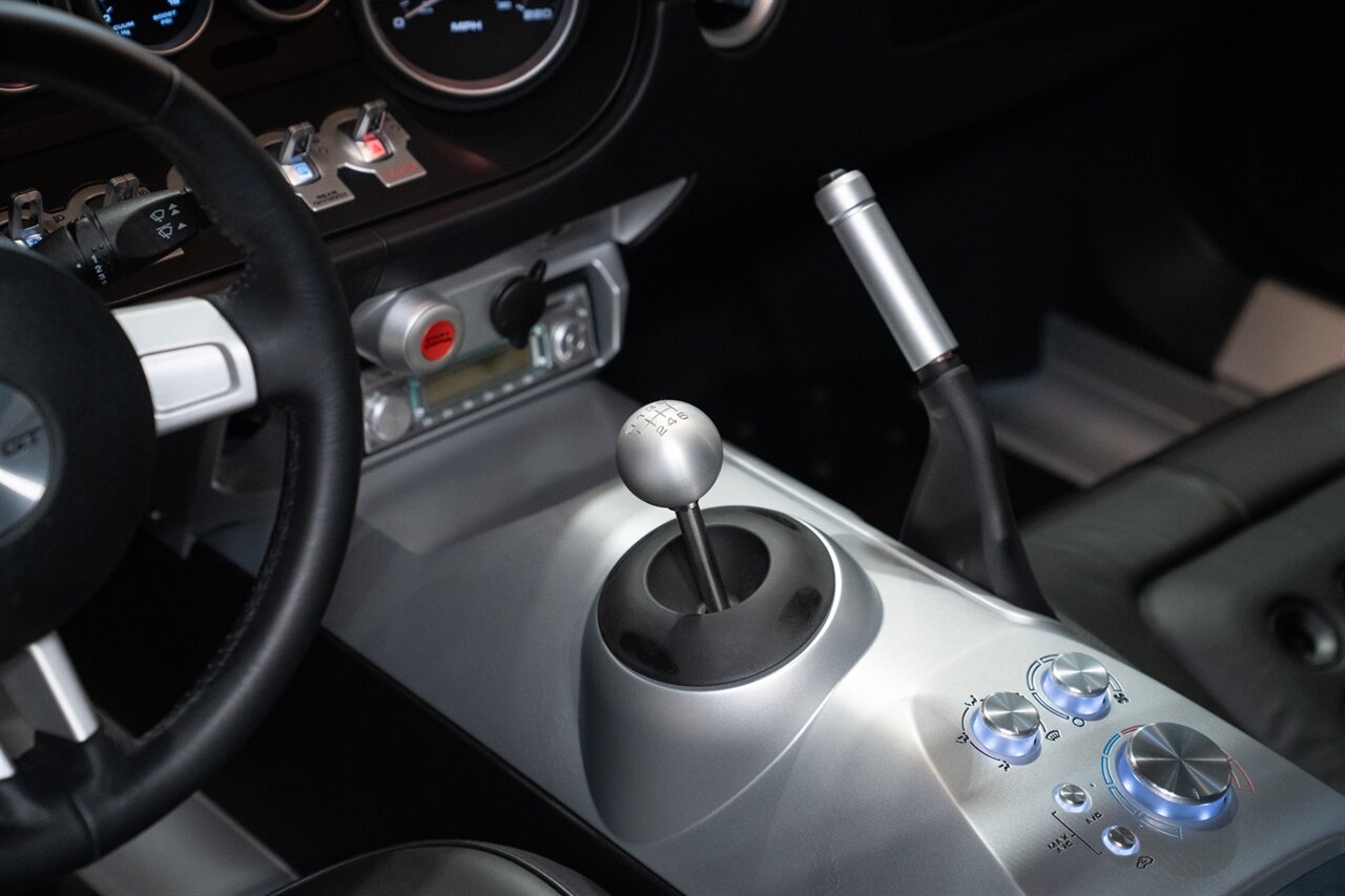 2006 Ford GT   - Photo 14 - Beverly Hills, CA 90212