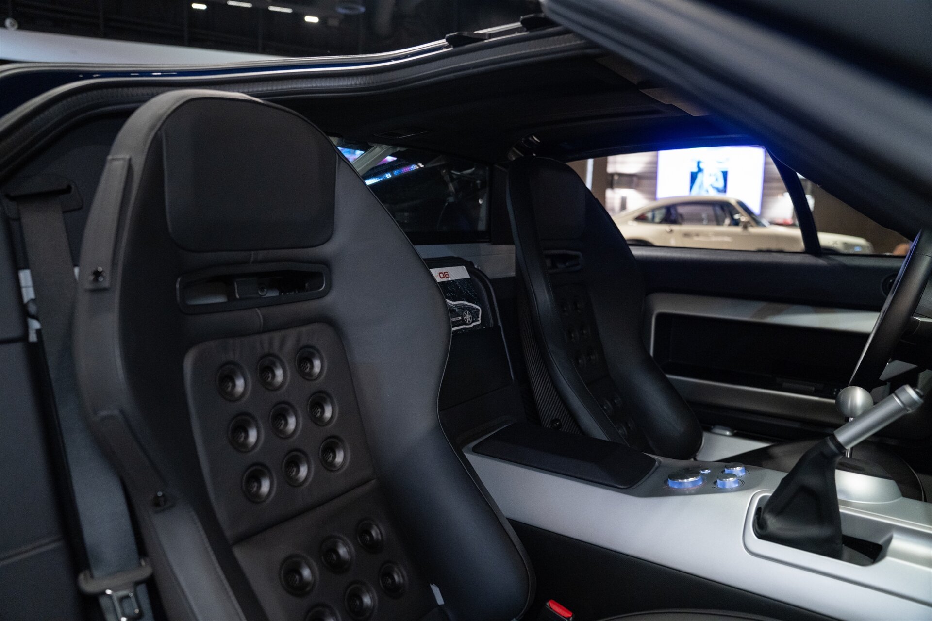 2006 Ford GT - Photo 9