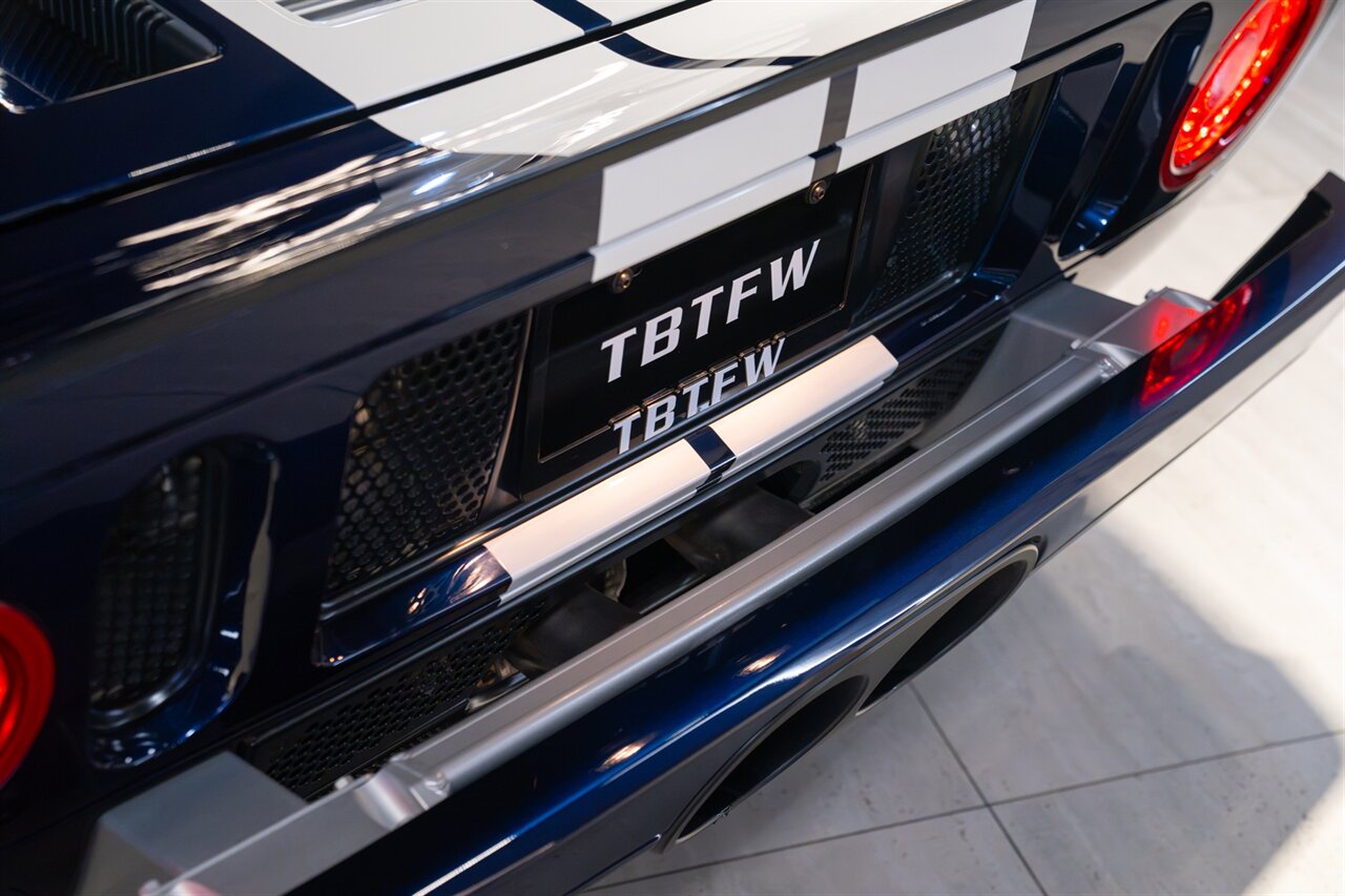 2006 Ford GT   - Photo 34 - Beverly Hills, CA 90212