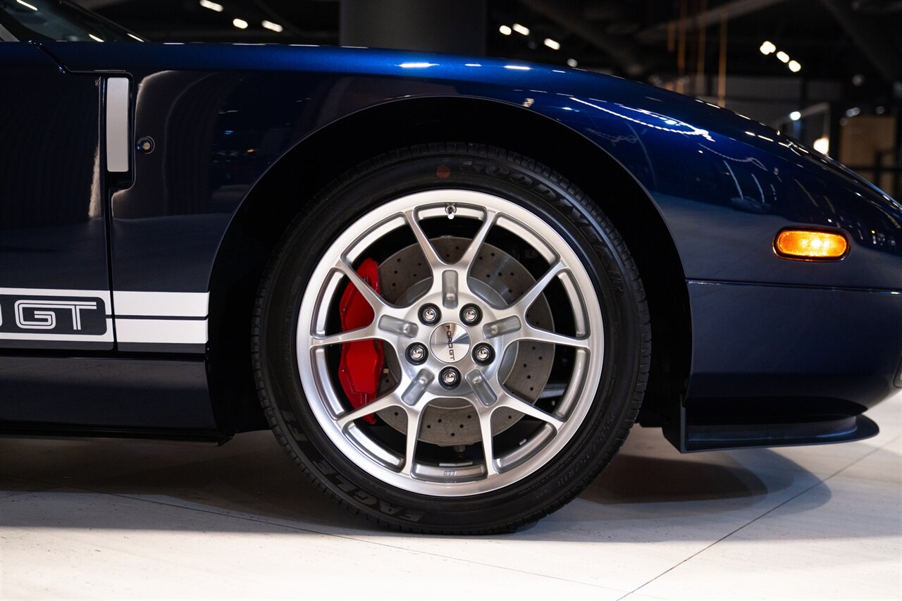 2006 Ford GT   - Photo 22 - Beverly Hills, CA 90212