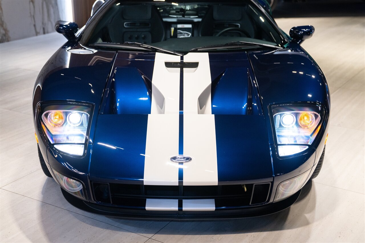 2006 Ford GT   - Photo 16 - Beverly Hills, CA 90212