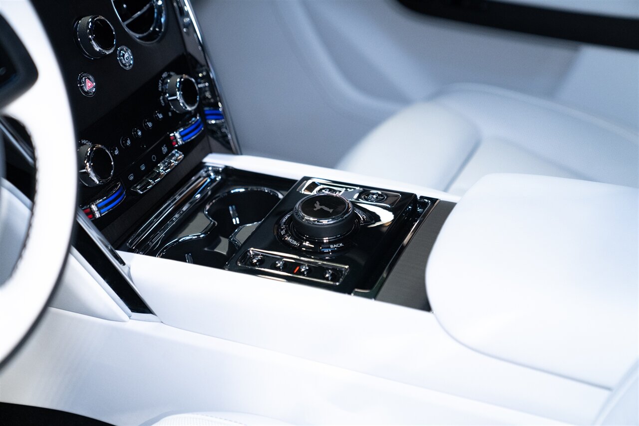 2027 Rolls-Royce Cullinan Urban Widetrack - Photo 48 - Beverly Hills, CA 90212