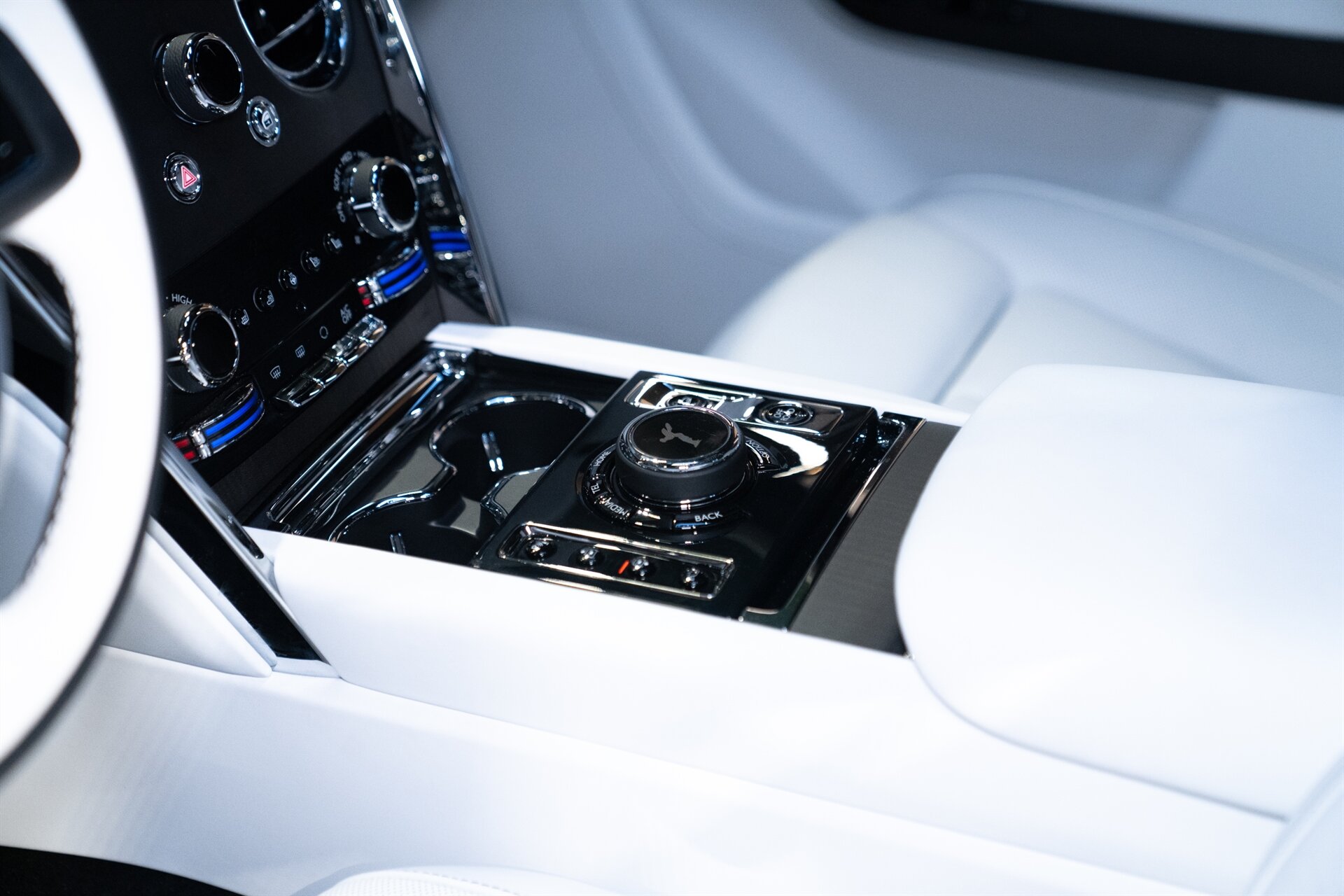 2027 Rolls-Royce Cullinan Urban Widetrack - Photo 48