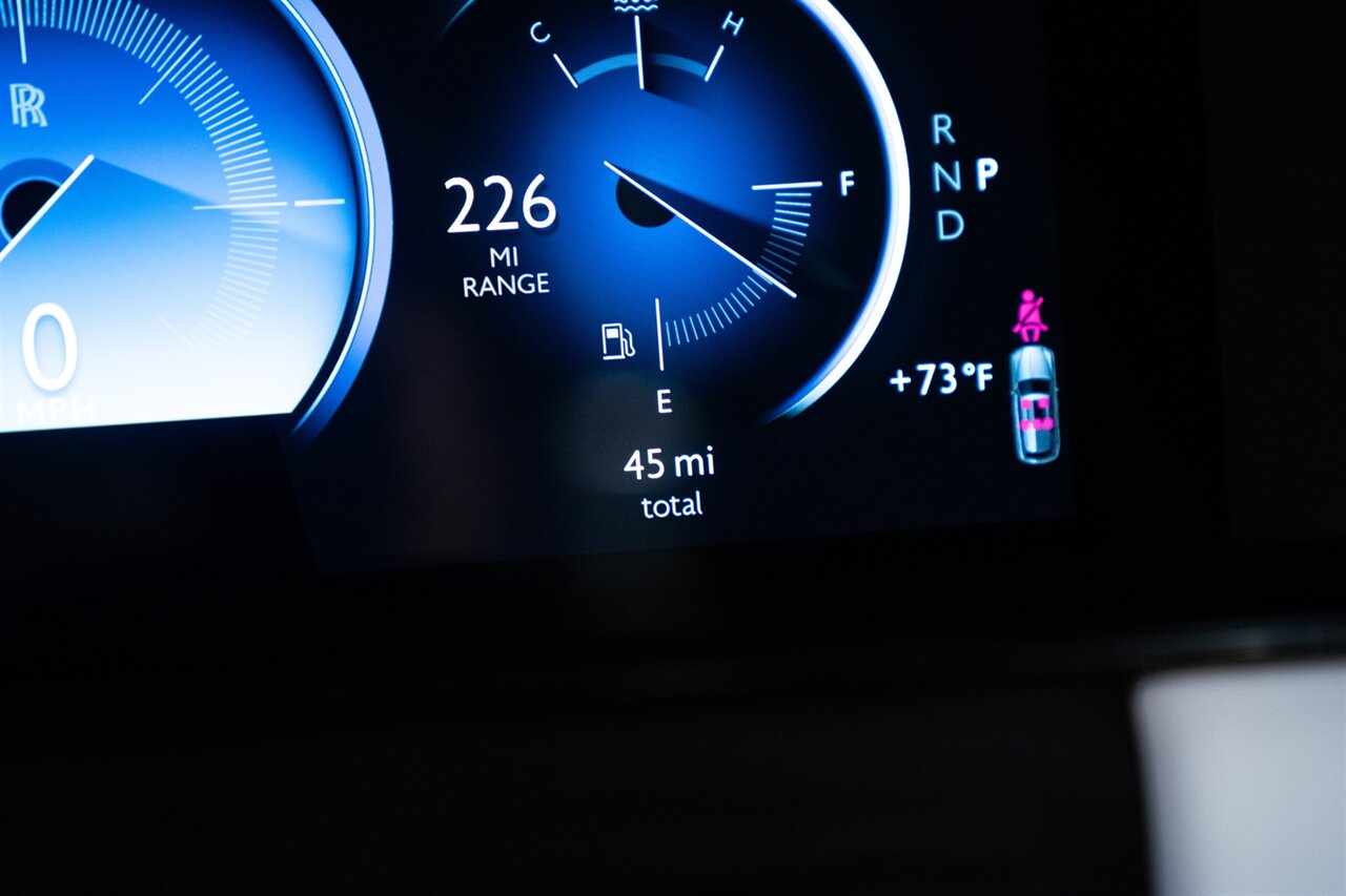 2027 Rolls-Royce Cullinan Urban Widetrack - Photo 39 - Beverly Hills, CA 90212
