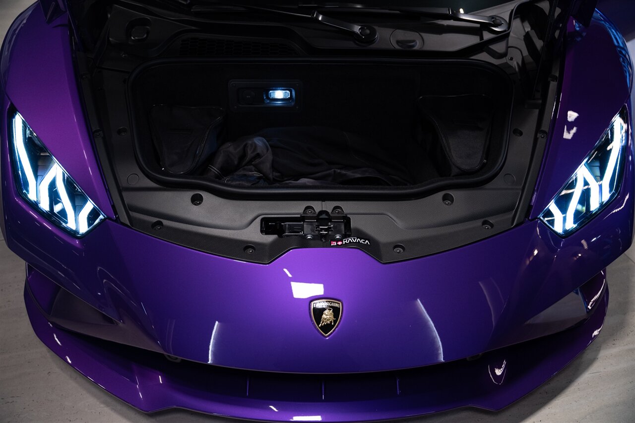 2023 Lamborghini Huracan EVO Spyder   - Photo 25 - Beverly Hills, CA 90212