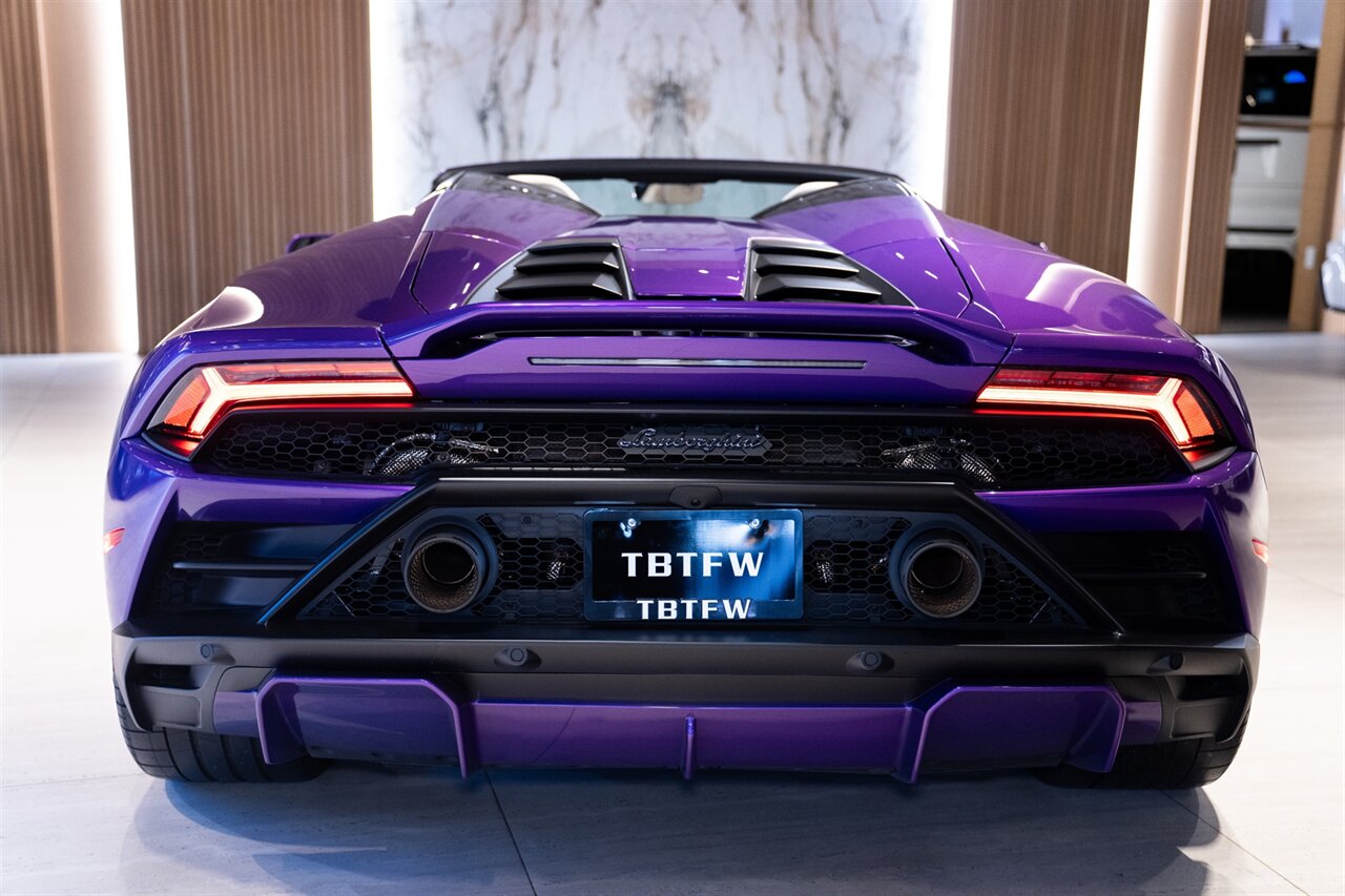 2023 Lamborghini Huracan EVO Spyder   - Photo 15 - Beverly Hills, CA 90212