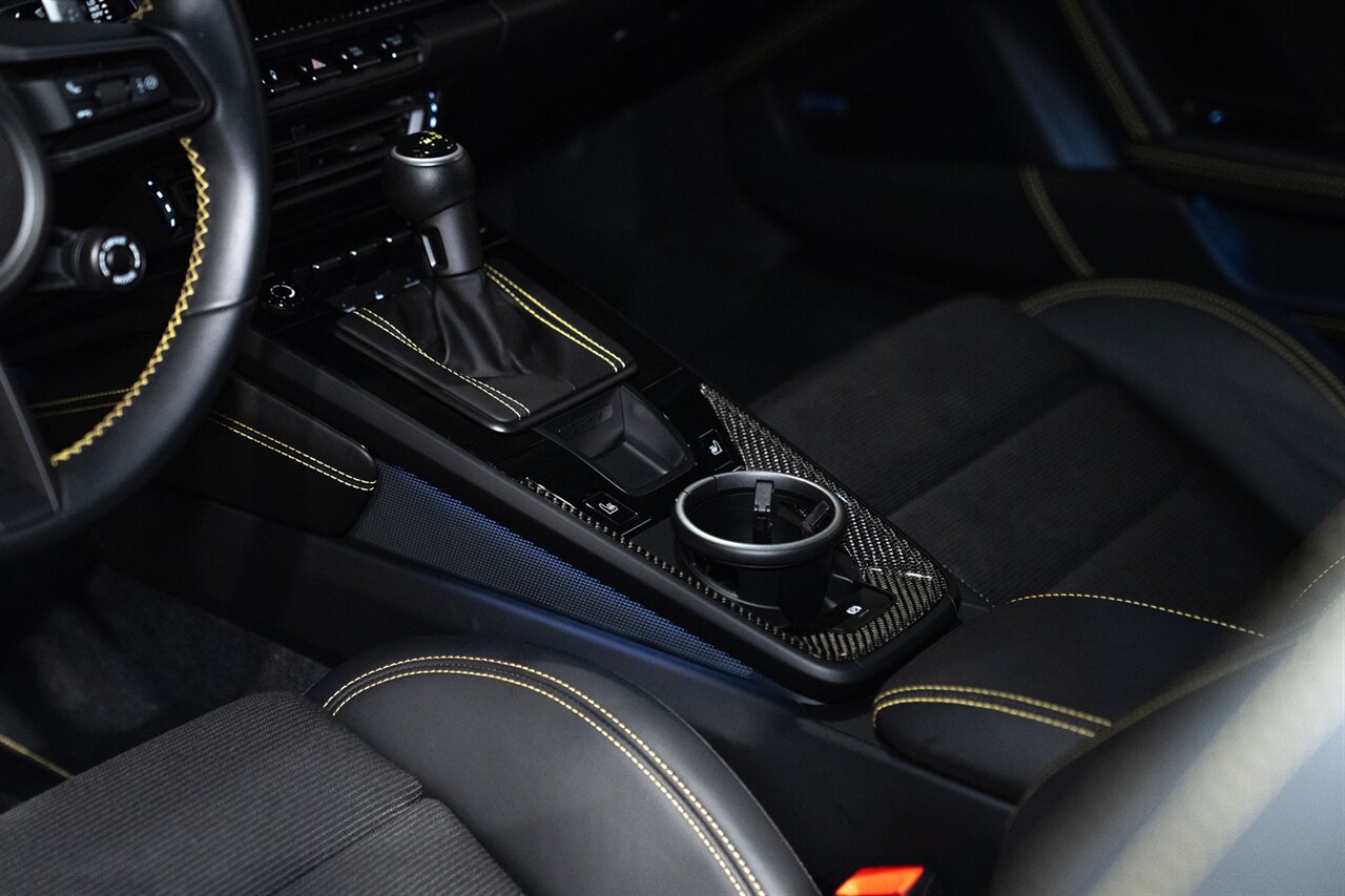 2023 Porsche 911 GT3 Touring - Photo 23 - Beverly Hills, CA 90212