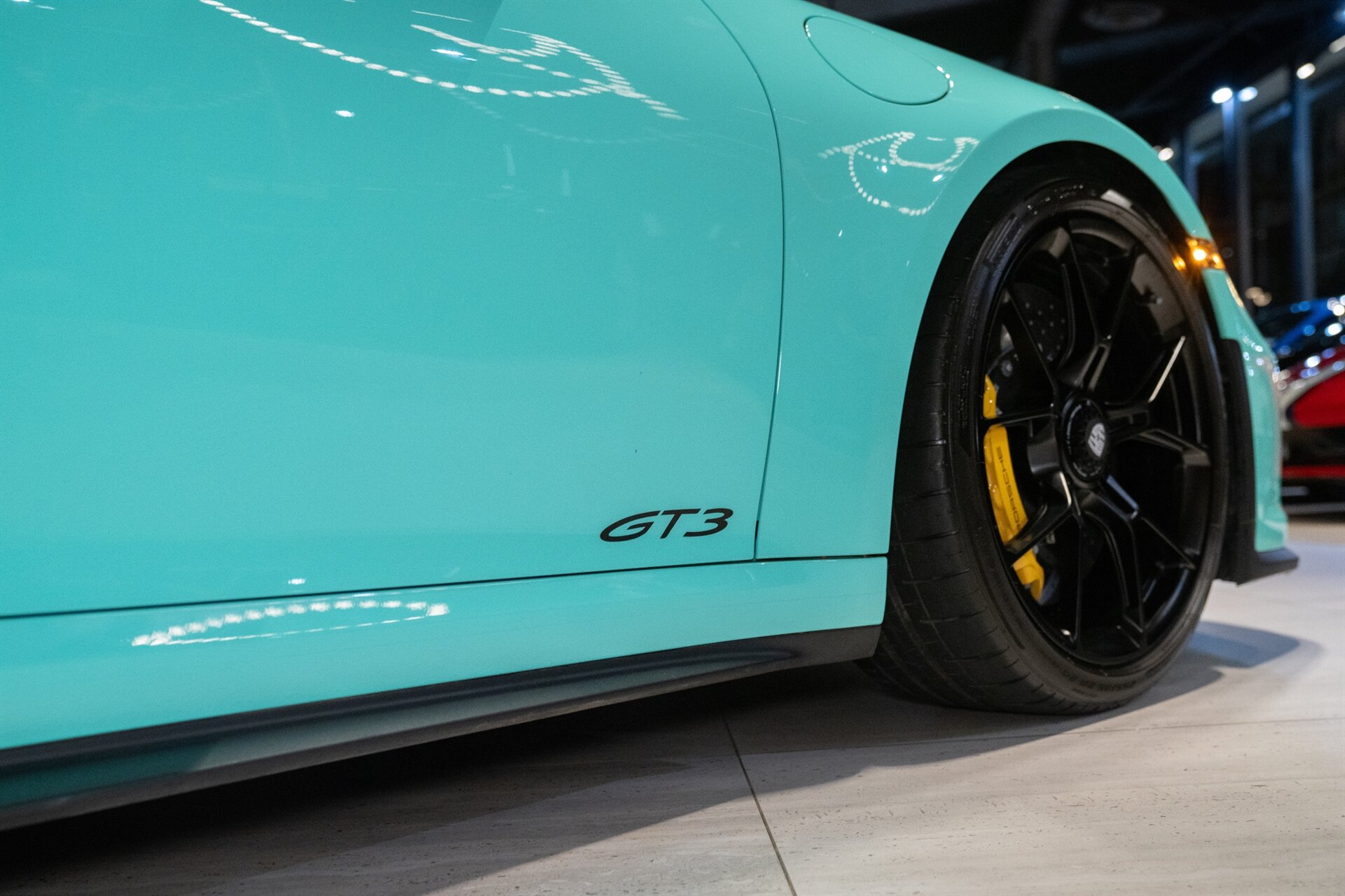 2023 Porsche 911 GT3 Touring - Photo 31