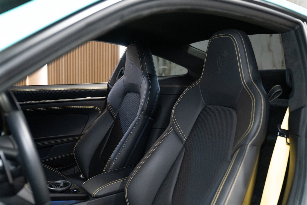 2023 Porsche 911 GT3 Touring - Photo 24 - Beverly Hills, CA 90212