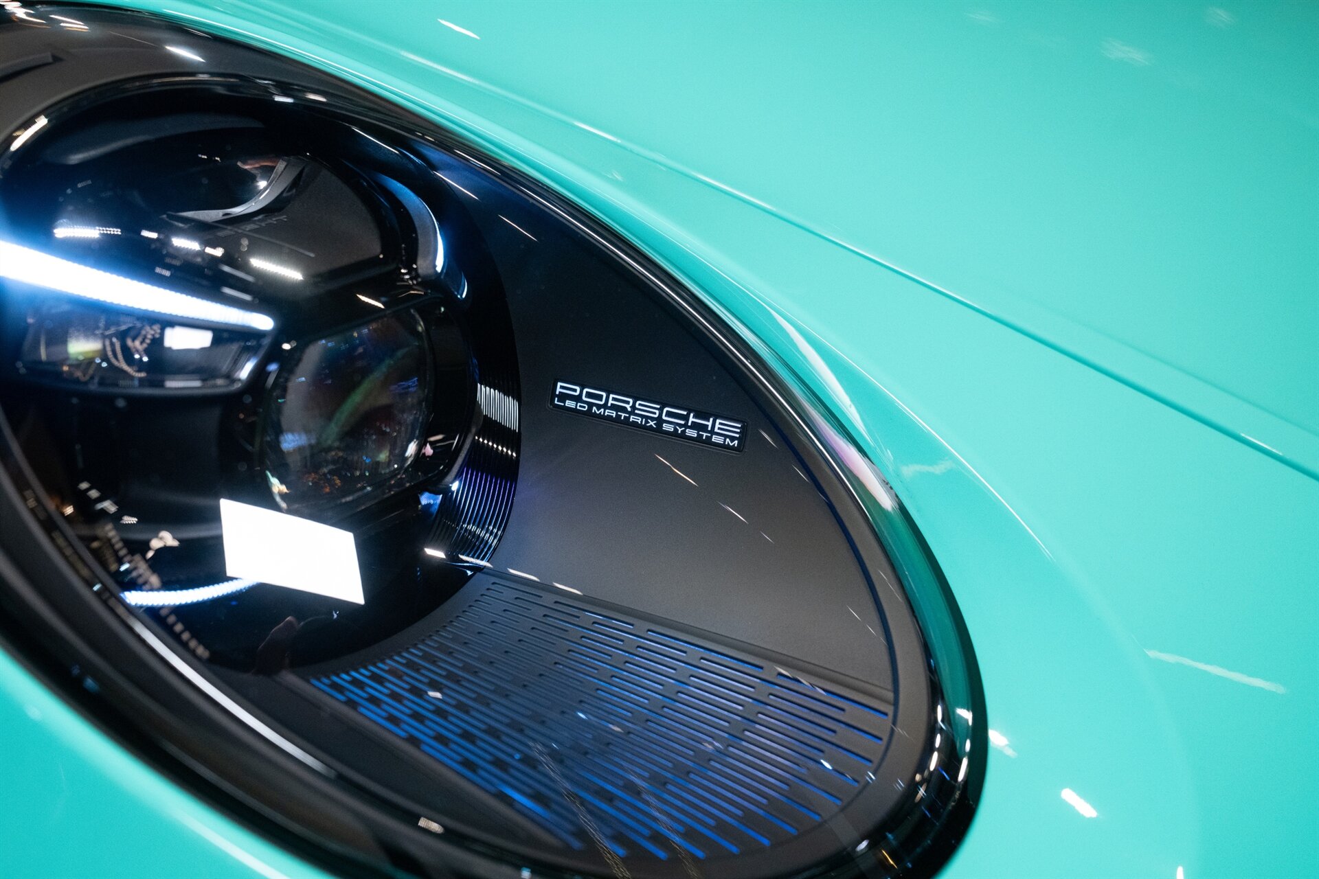 2023 Porsche 911 GT3 Touring - Photo 9