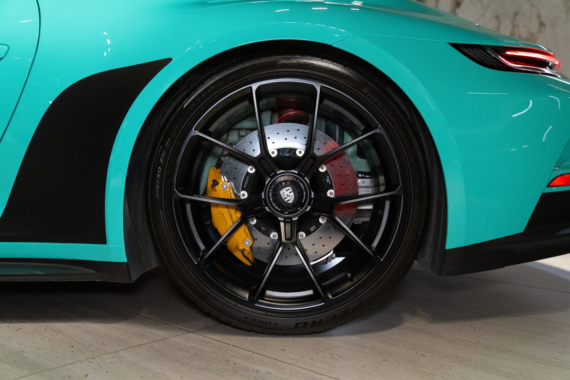 2023 Porsche 911 GT3 Touring - Photo 14