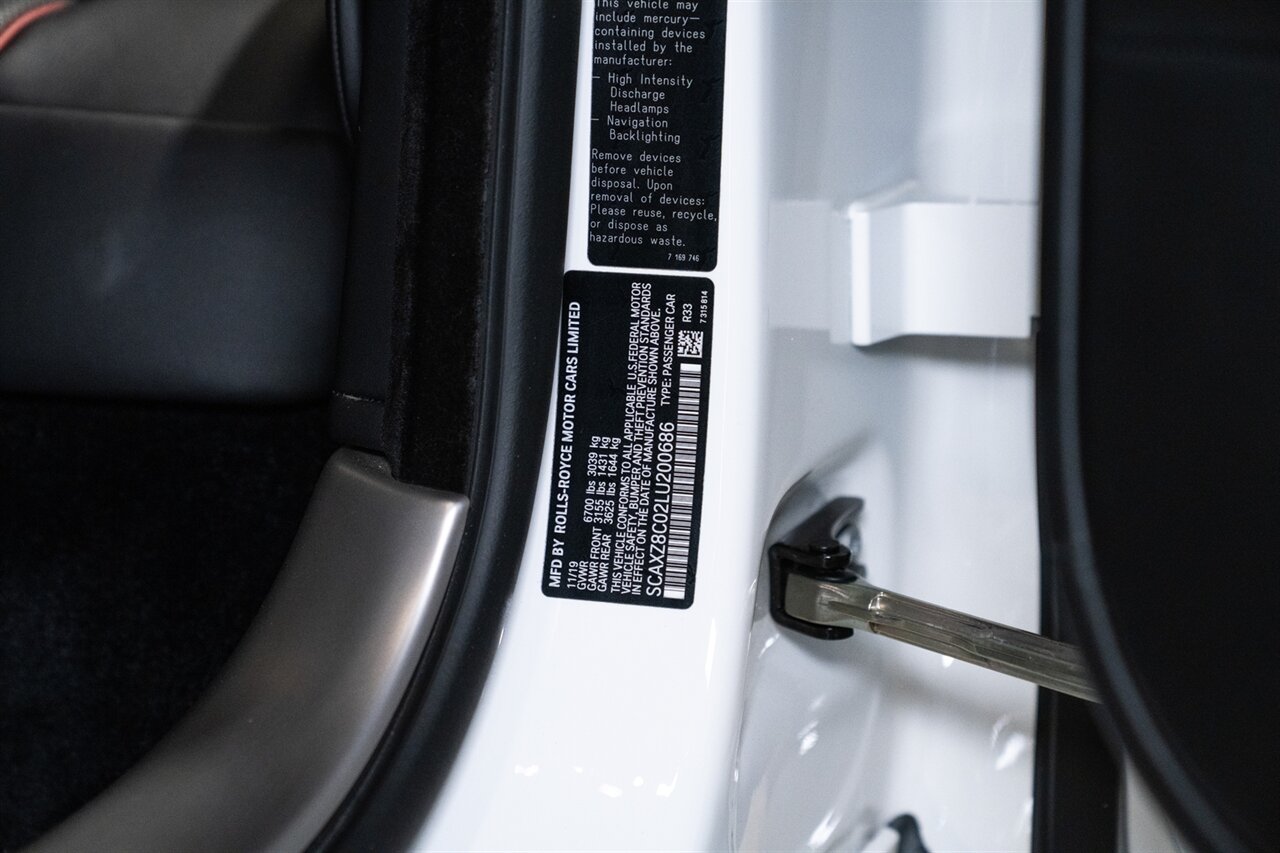 2020 Rolls-Royce Black Badge Dawn   - Photo 40 - Beverly Hills, CA 90212