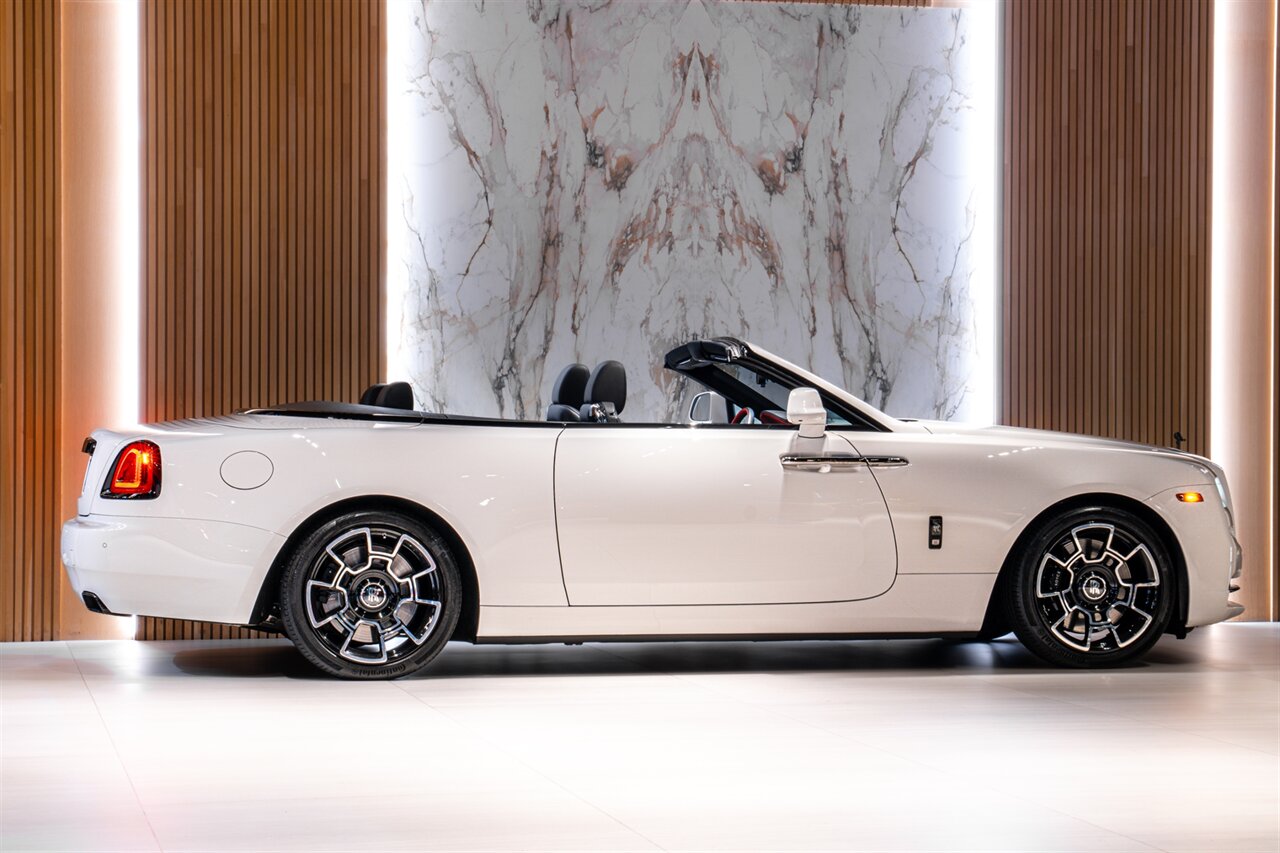 2020 Rolls-Royce Black Badge Dawn   - Photo 7 - Beverly Hills, CA 90212