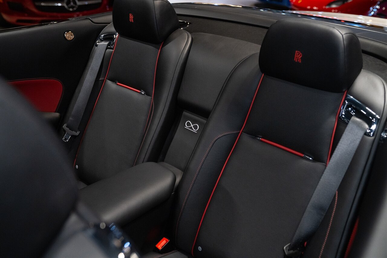 2020 Rolls-Royce Black Badge Dawn   - Photo 22 - Beverly Hills, CA 90212