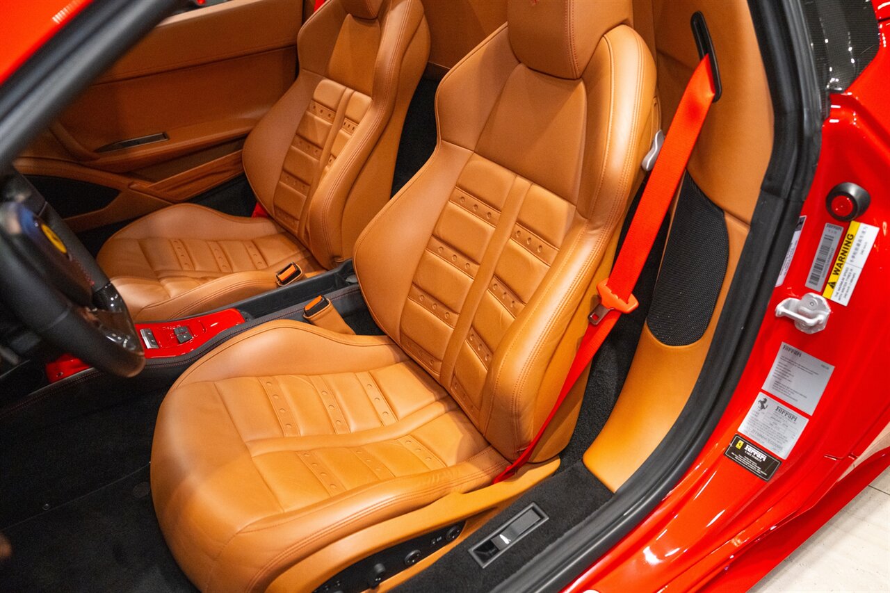 2014 Ferrari 458 Spider   - Photo 15 - Beverly Hills, CA 90212
