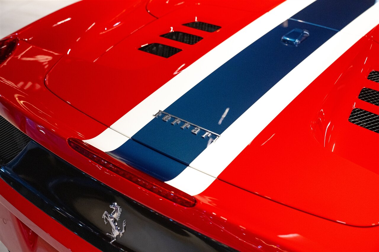 2014 Ferrari 458 Spider   - Photo 32 - Beverly Hills, CA 90212