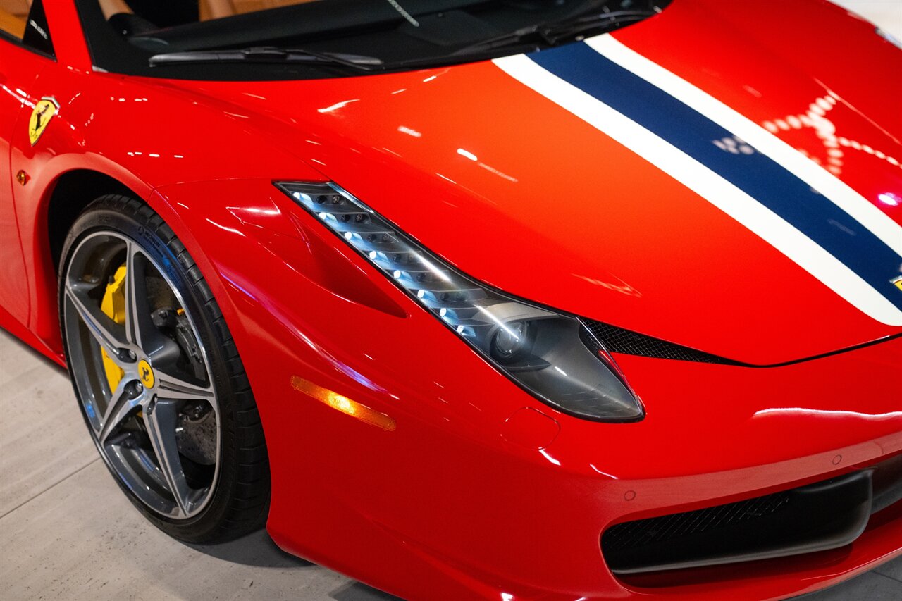 2014 Ferrari 458 Spider   - Photo 8 - Beverly Hills, CA 90212