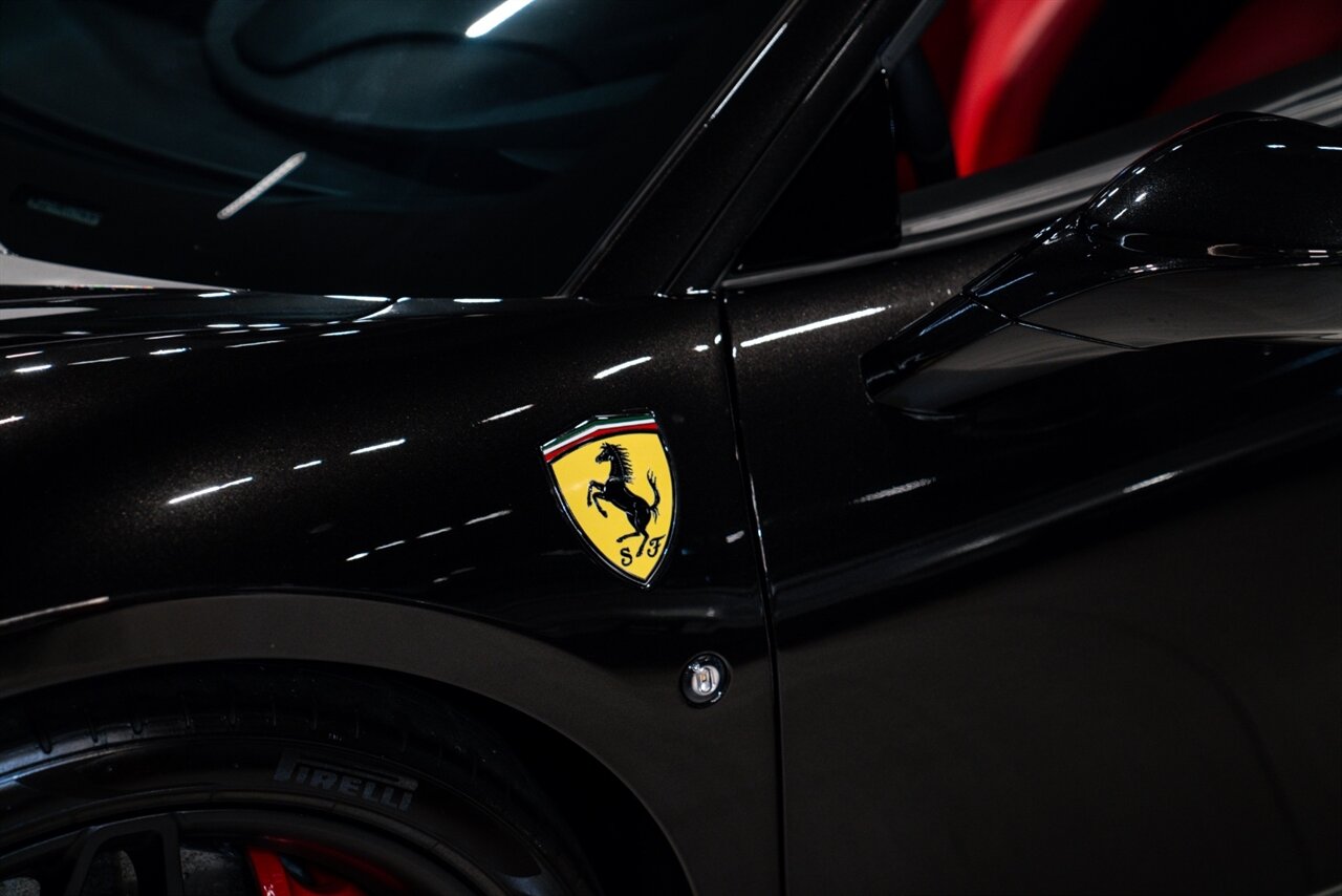 2022 Ferrari F8 Tributo - Photo 7 - Beverly Hills, CA 90212