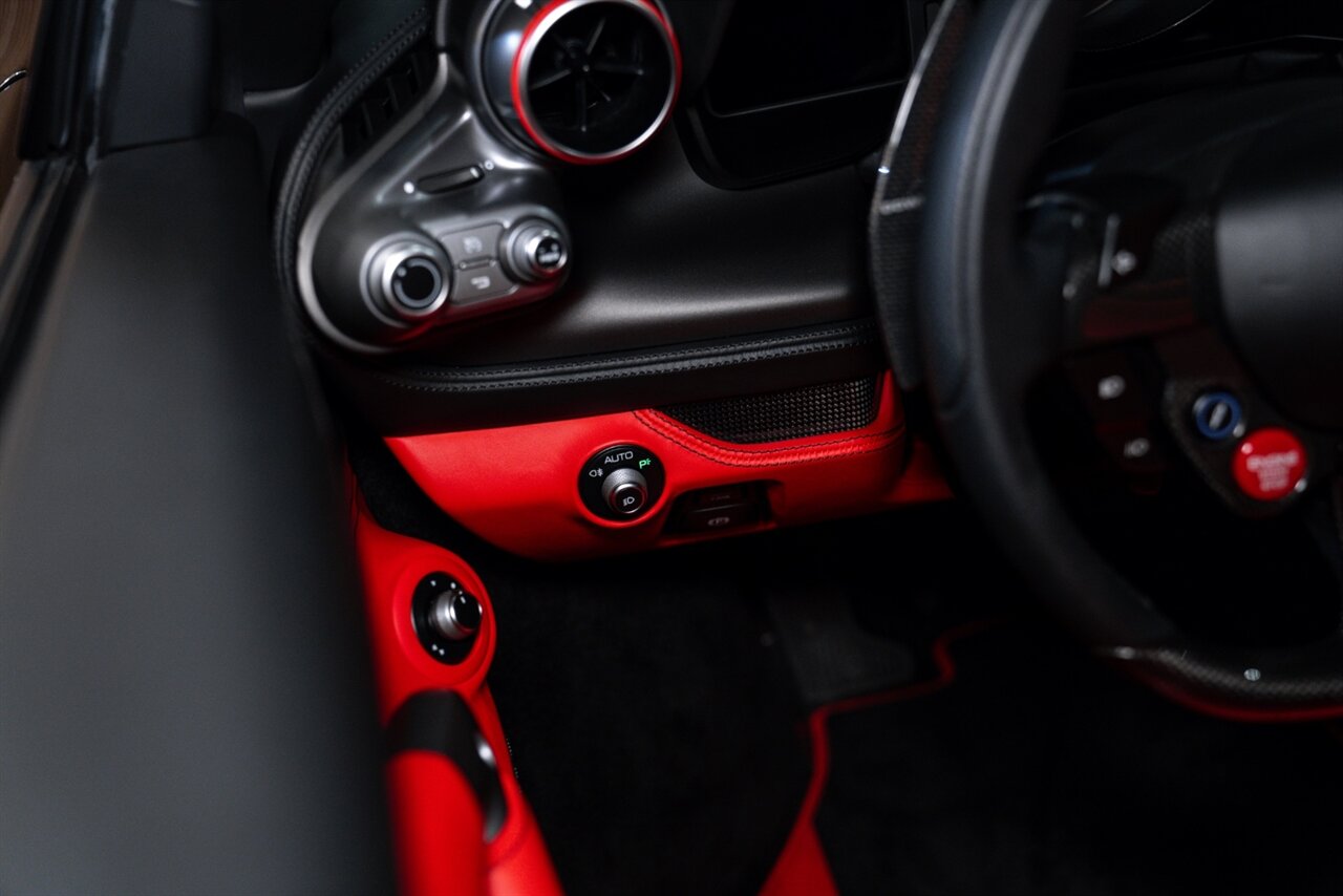 2022 Ferrari F8 Tributo - Photo 24 - Beverly Hills, CA 90212