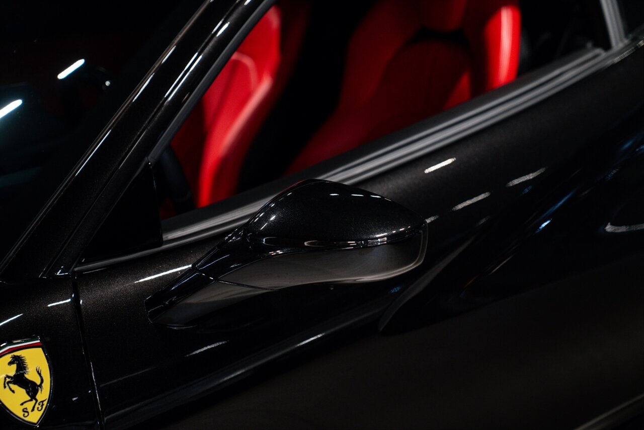 2022 Ferrari F8 Tributo - Photo 8 - Beverly Hills, CA 90212