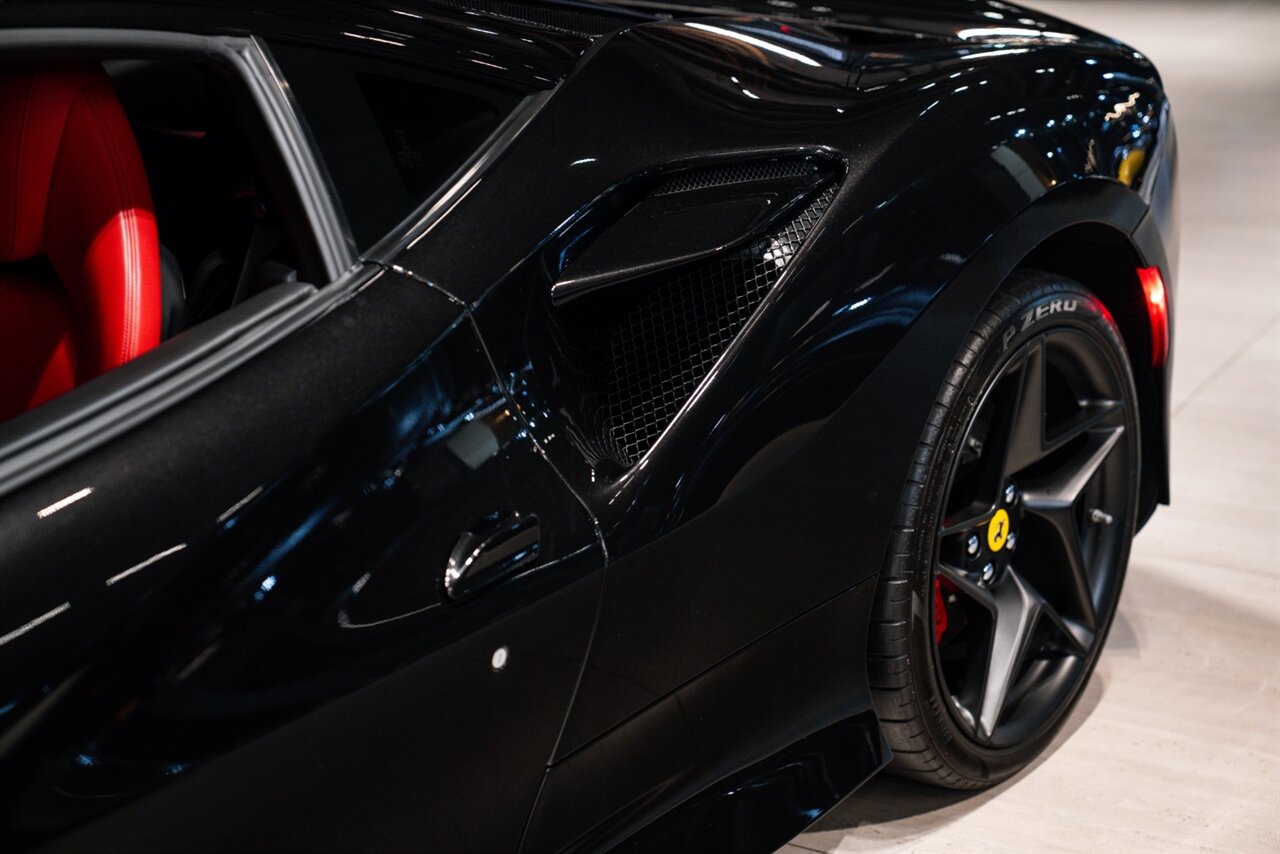 2022 Ferrari F8 Tributo - Photo 9 - Beverly Hills, CA 90212