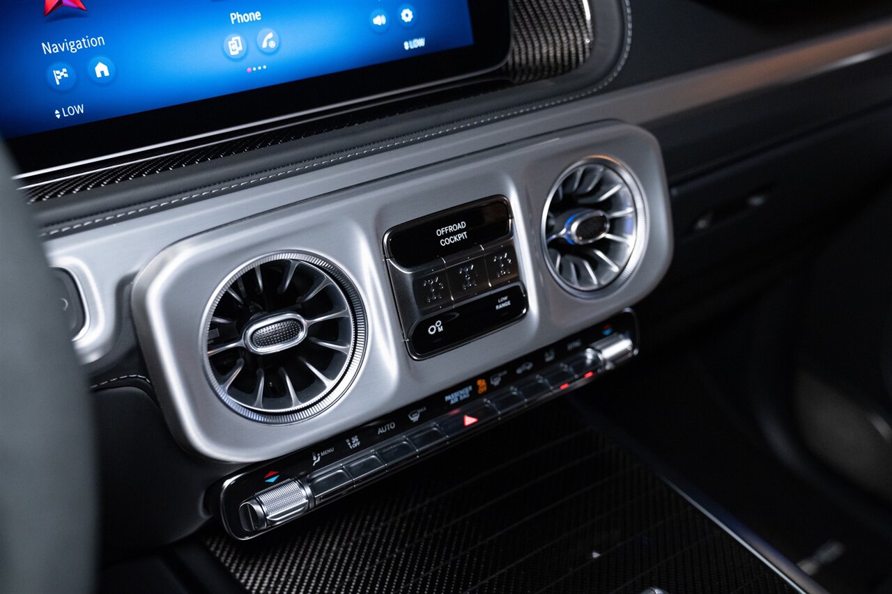 2026 Mercedes-Benz AMG G 63   - Photo 17 - Beverly Hills, CA 90212