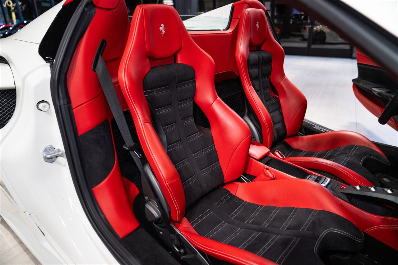 2019 Ferrari 488 Spider   - Photo 15 - Beverly Hills, CA 90212