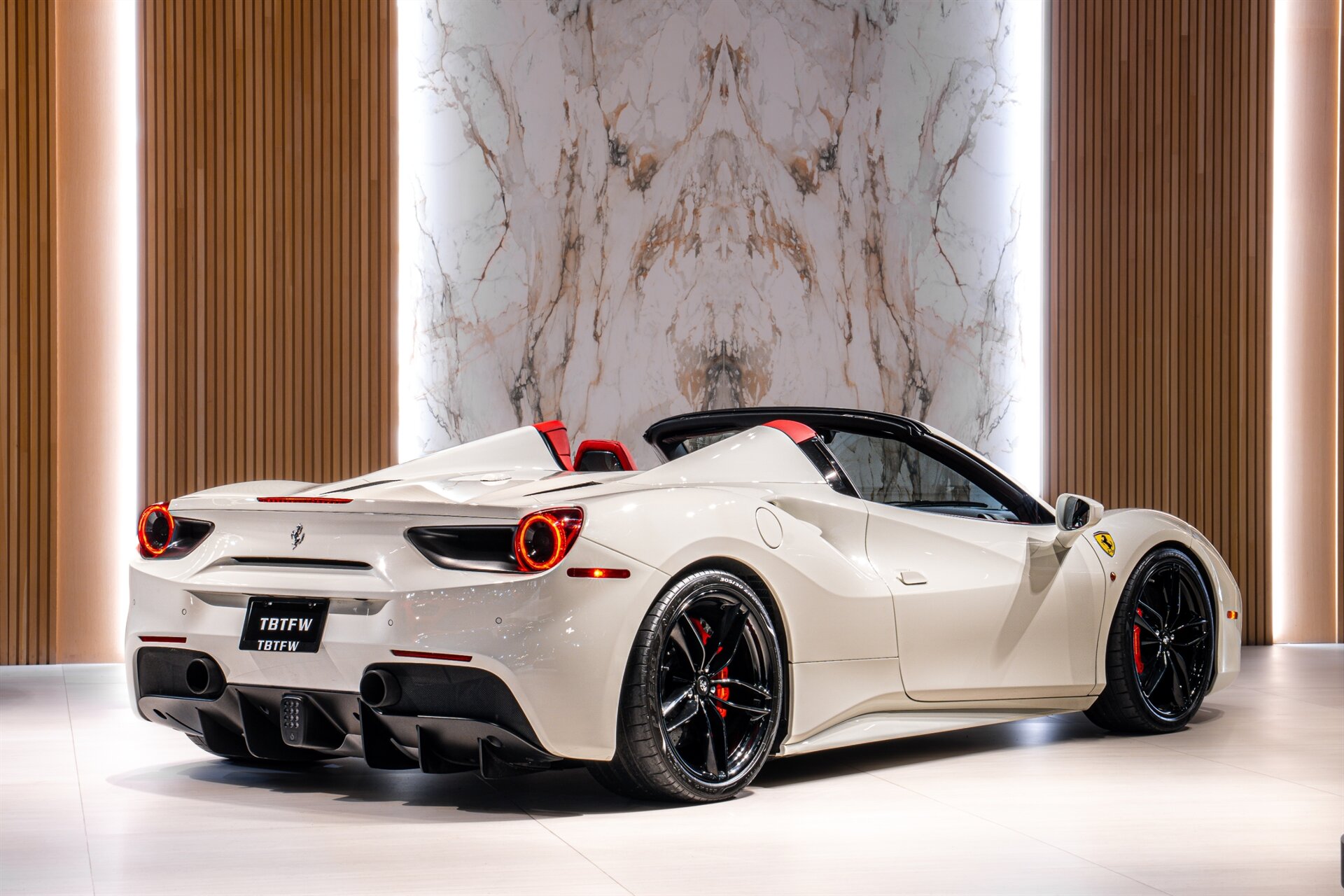 2019 Ferrari 488 Spider - Photo 2