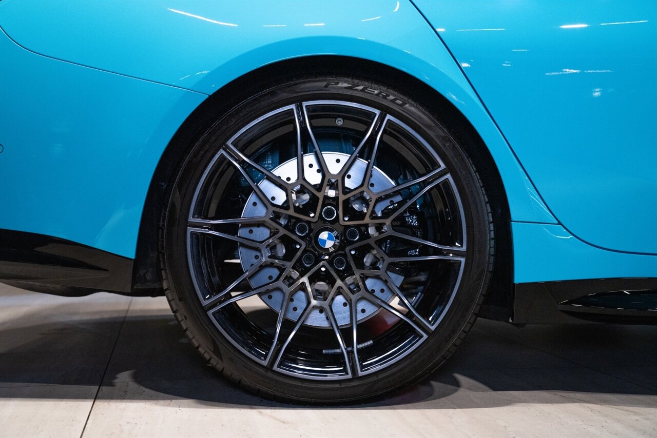 2025 BMW M3 Competition   - Photo 11 - Beverly Hills, CA 90212