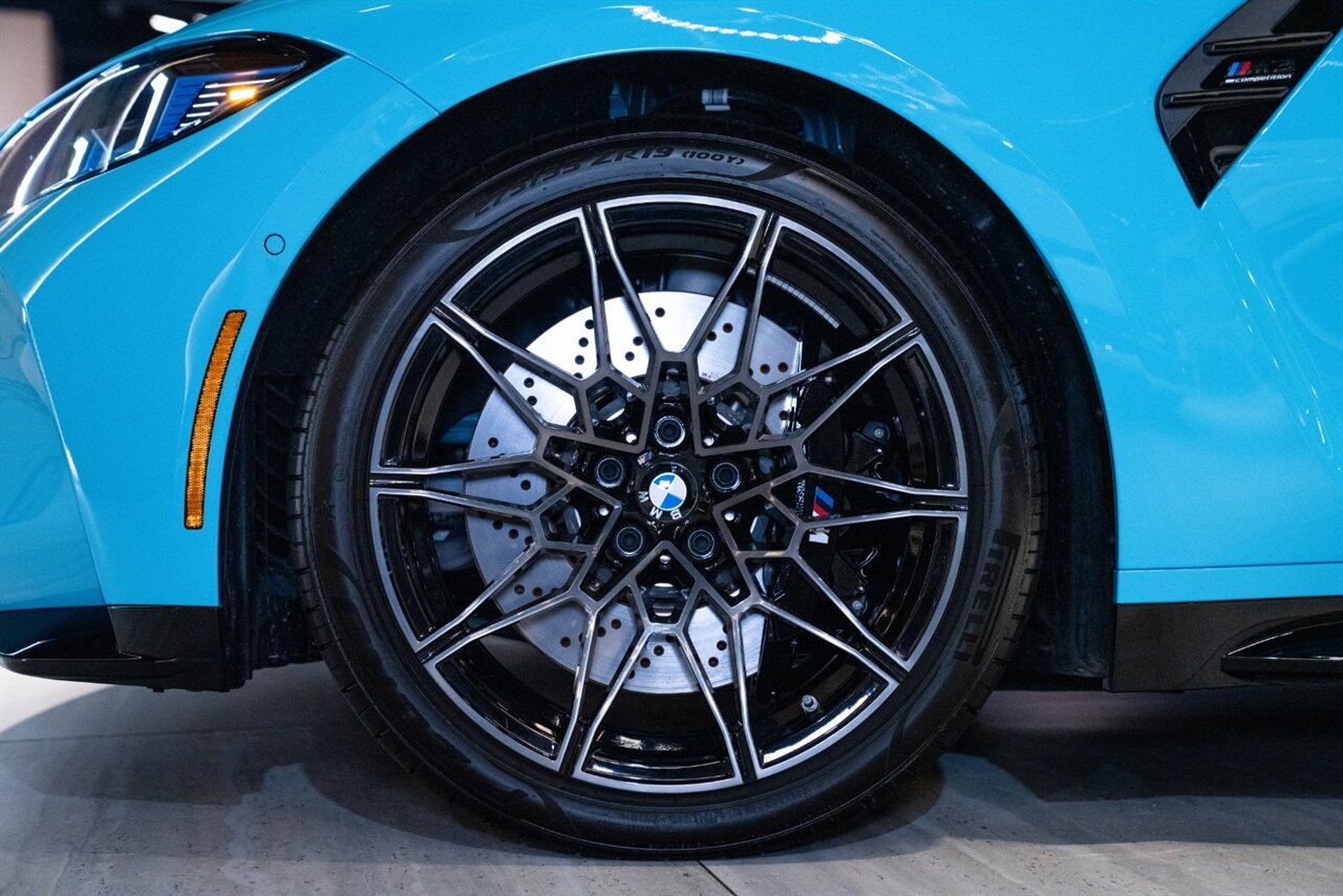 2025 BMW M3 Competition   - Photo 19 - Beverly Hills, CA 90212