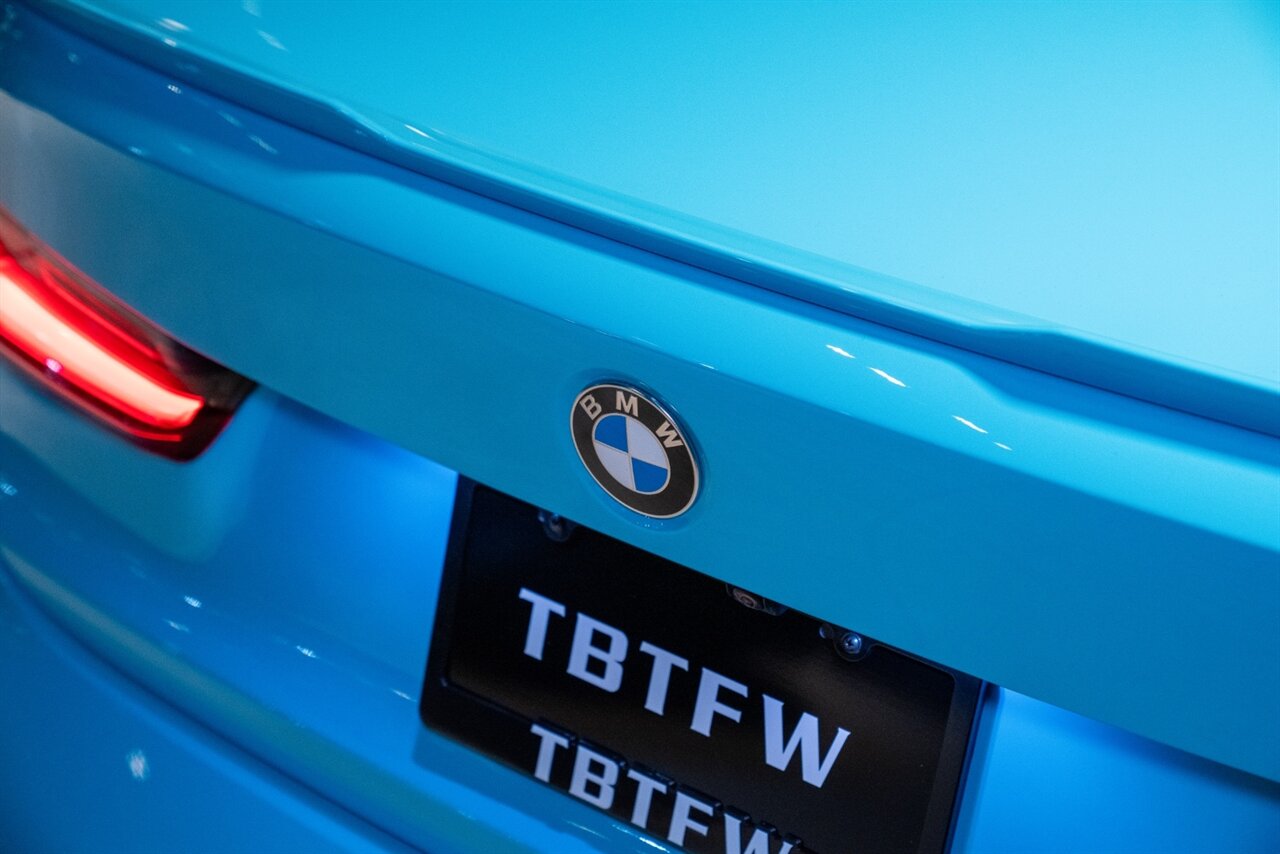 2025 BMW M3 Competition   - Photo 18 - Beverly Hills, CA 90212