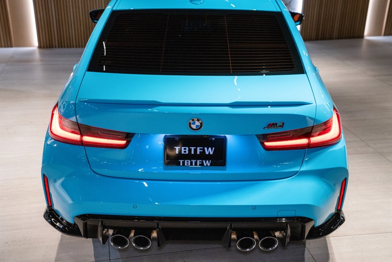2025 BMW M3 Competition   - Photo 17 - Beverly Hills, CA 90212