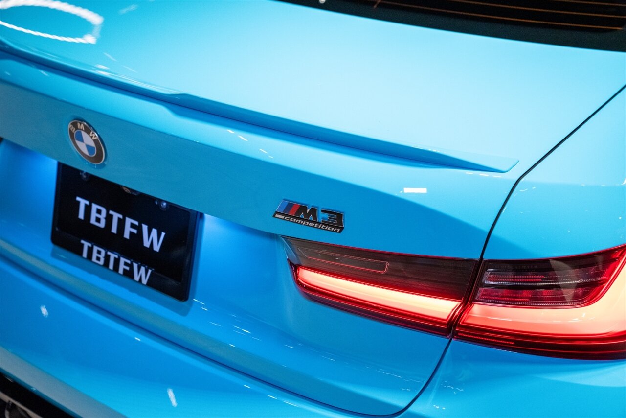 2025 BMW M3 Competition   - Photo 16 - Beverly Hills, CA 90212