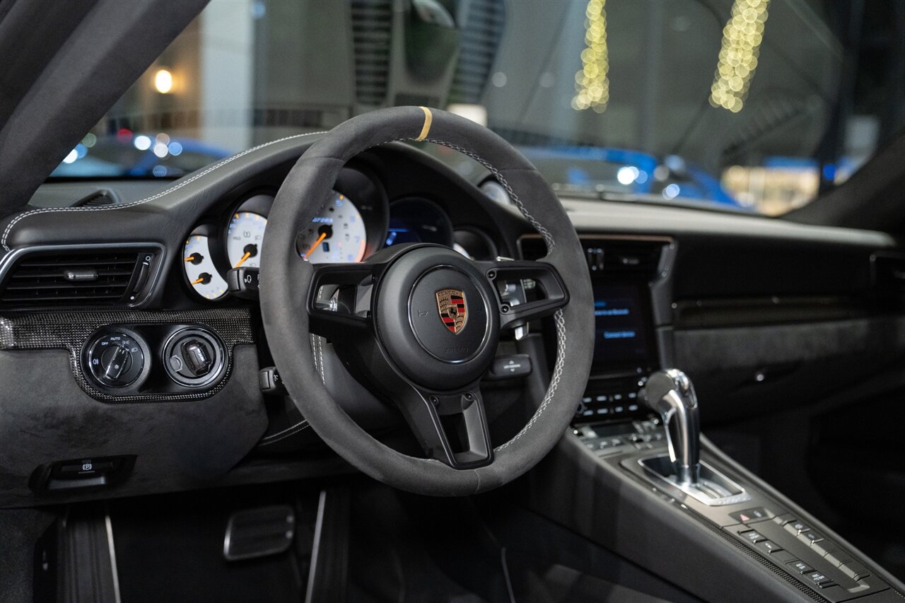 2018 Porsche 911 GT2 RS   - Photo 28 - Beverly Hills, CA 90212