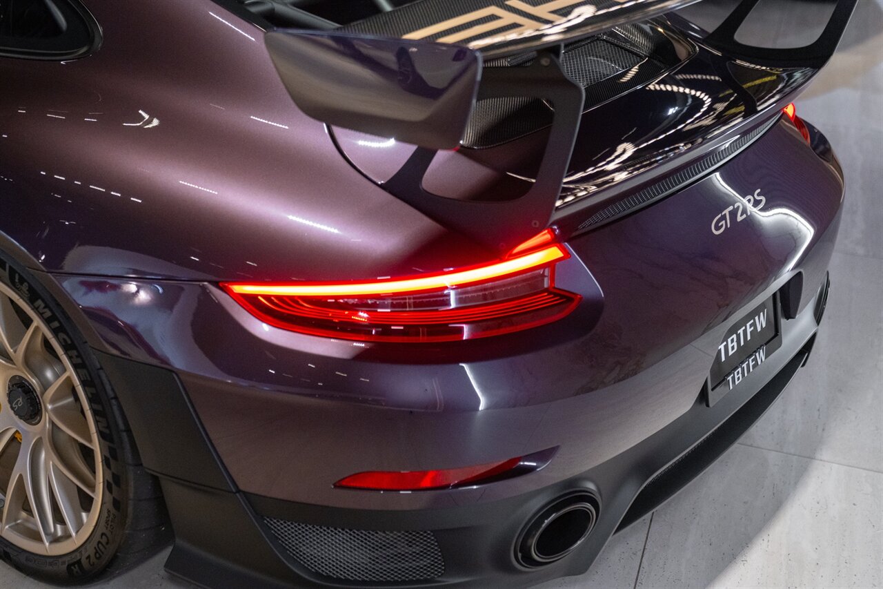 2018 Porsche 911 GT2 RS   - Photo 46 - Beverly Hills, CA 90212