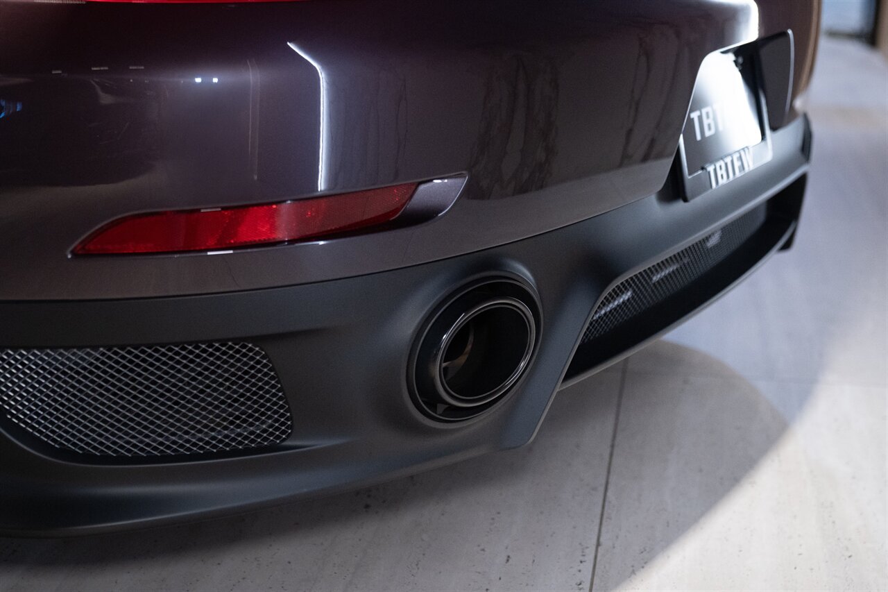 2018 Porsche 911 GT2 RS   - Photo 42 - Beverly Hills, CA 90212